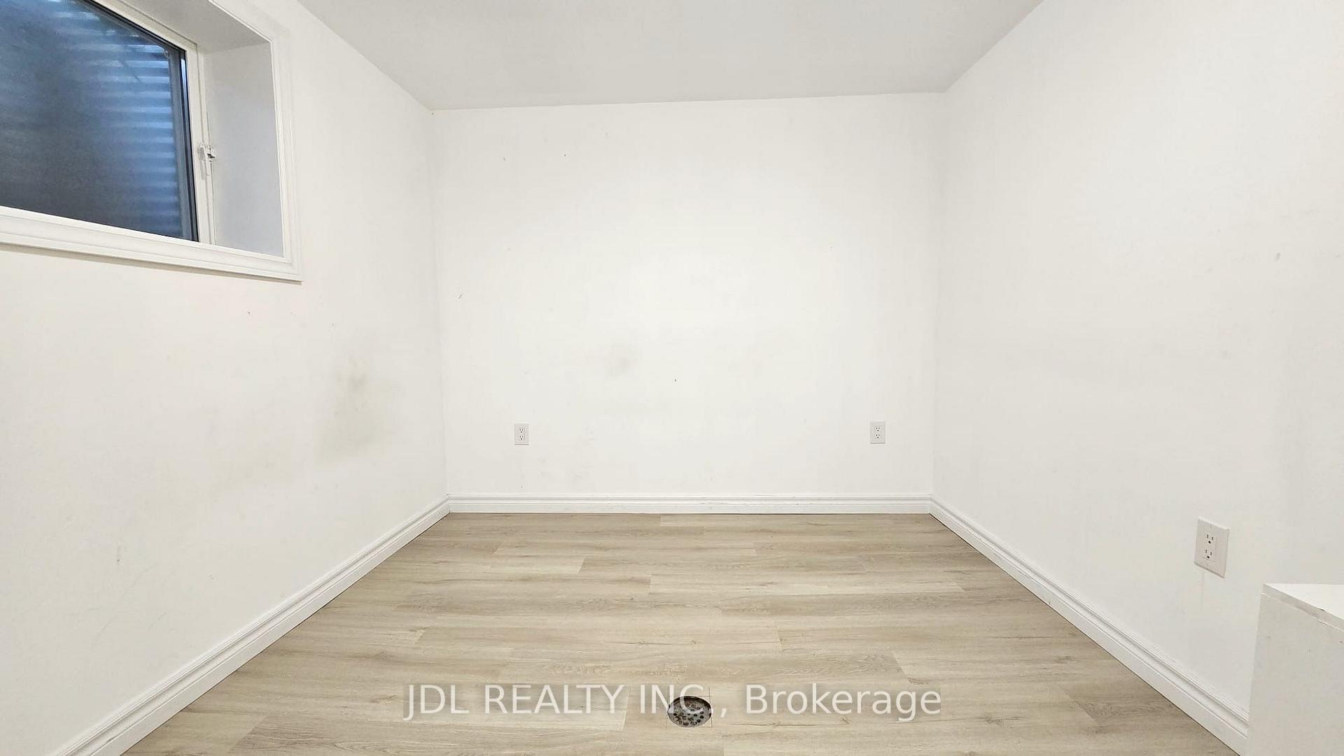 Photo 7 of 3769 Brandon Gate Drive, Mississauga, Malton — HOMEH