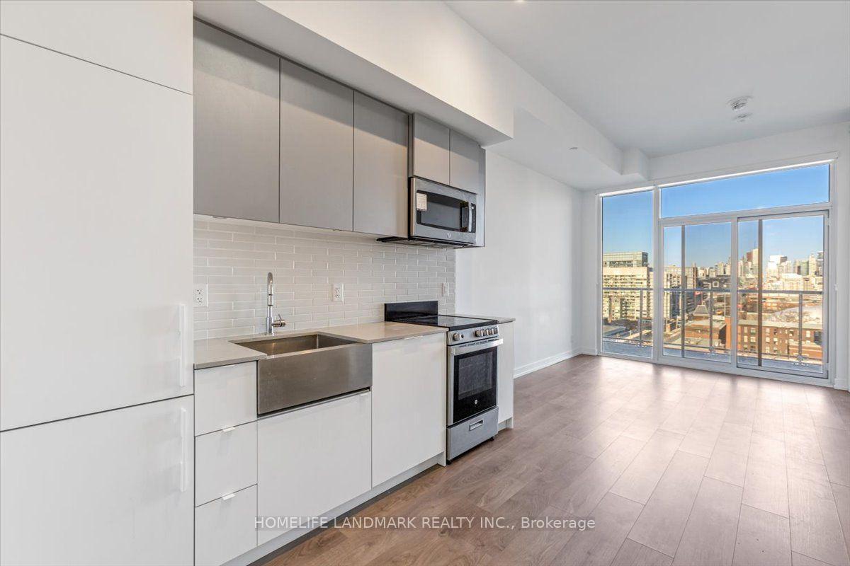 Photo 2 of Unit 23, 270 Dufferin Street, Toronto, South Parkdale — HOMEH