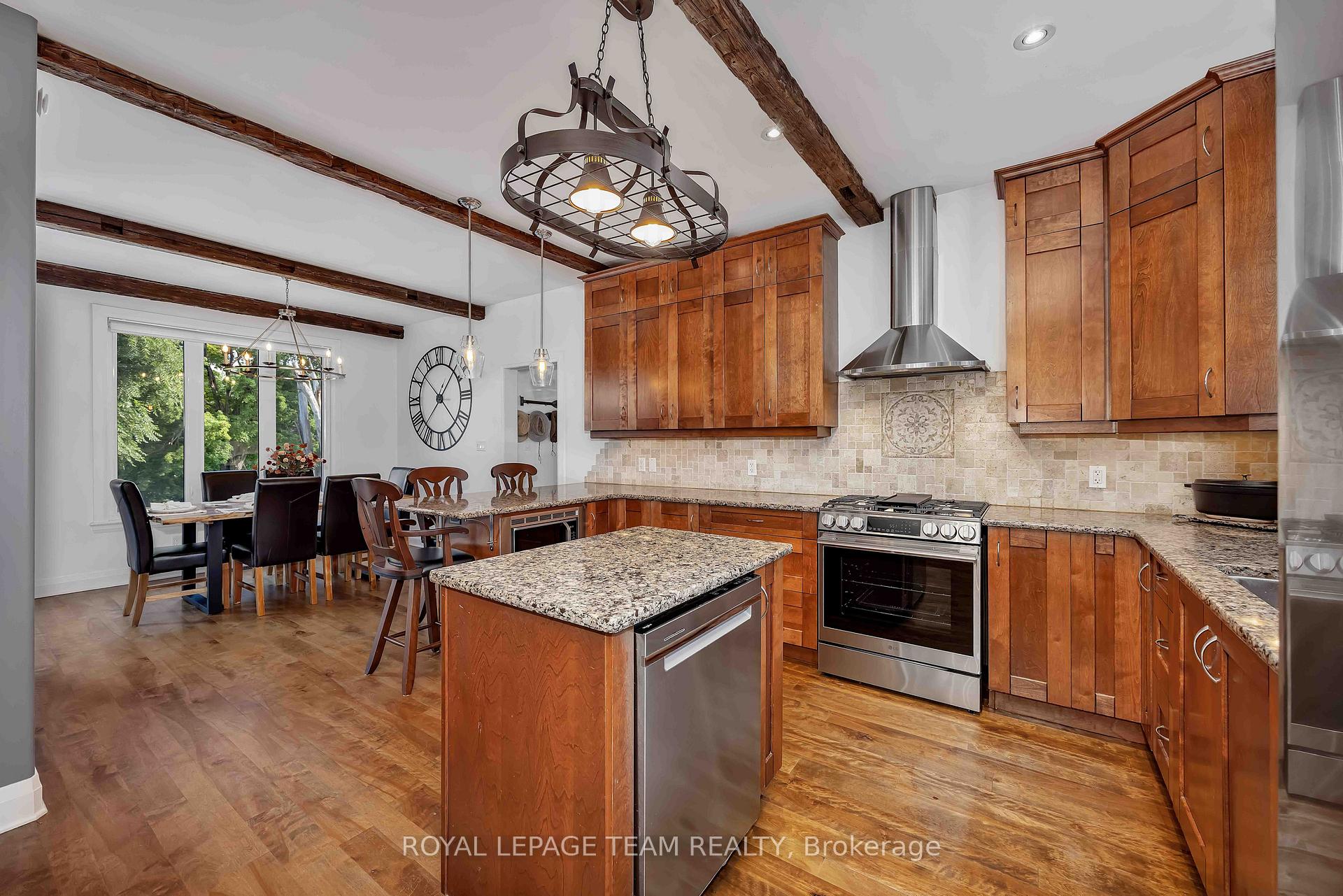 Photo 19 of 22 Centre Street, North Grenville, North Grenville Twp (Kemptville South) — HOMEH