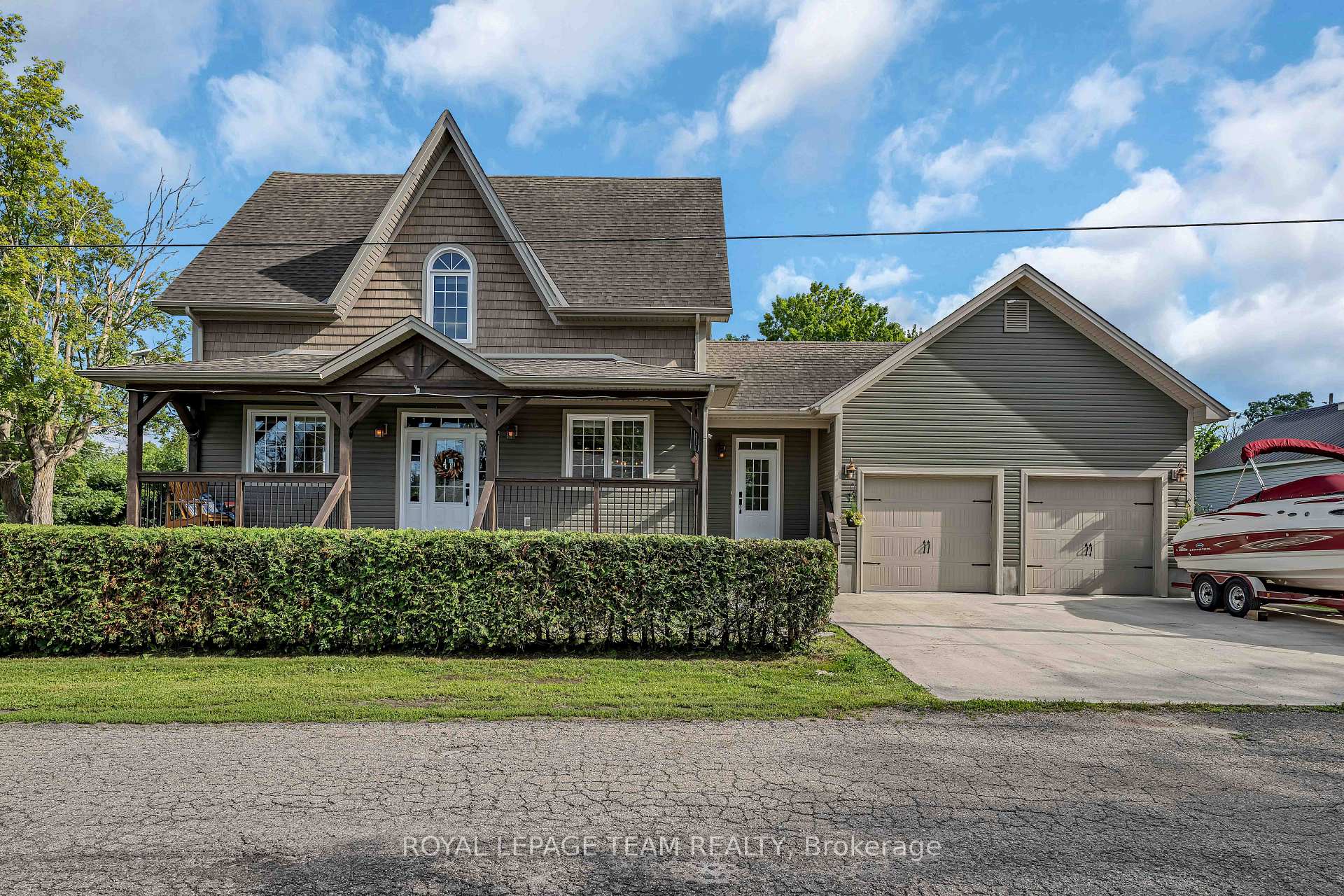 Photo 2 of 22 Centre Street, North Grenville, North Grenville Twp (Kemptville South) — HOMEH