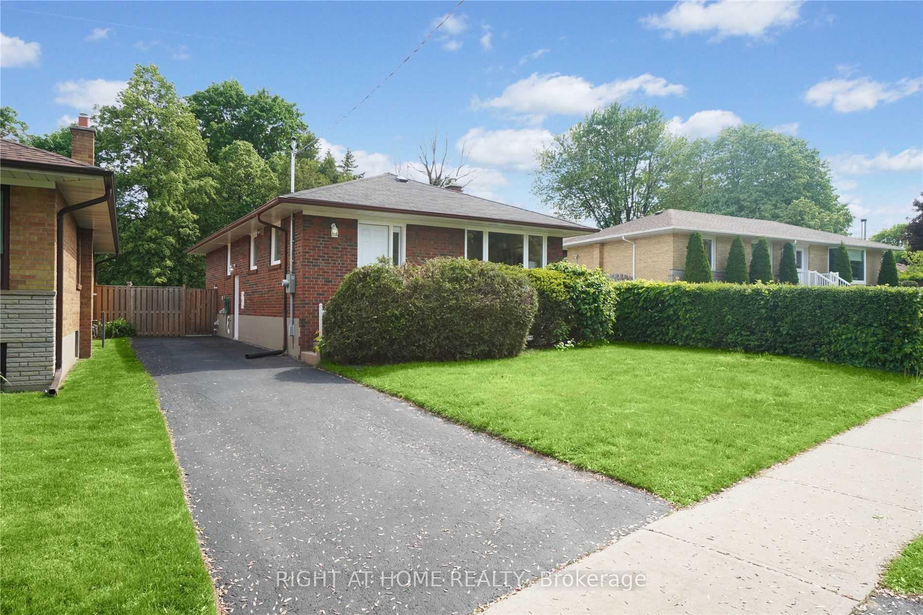 Photo 1 of Unit - Lower, 59 Chandler Drive, Scarborough, Woburn — HOMEH