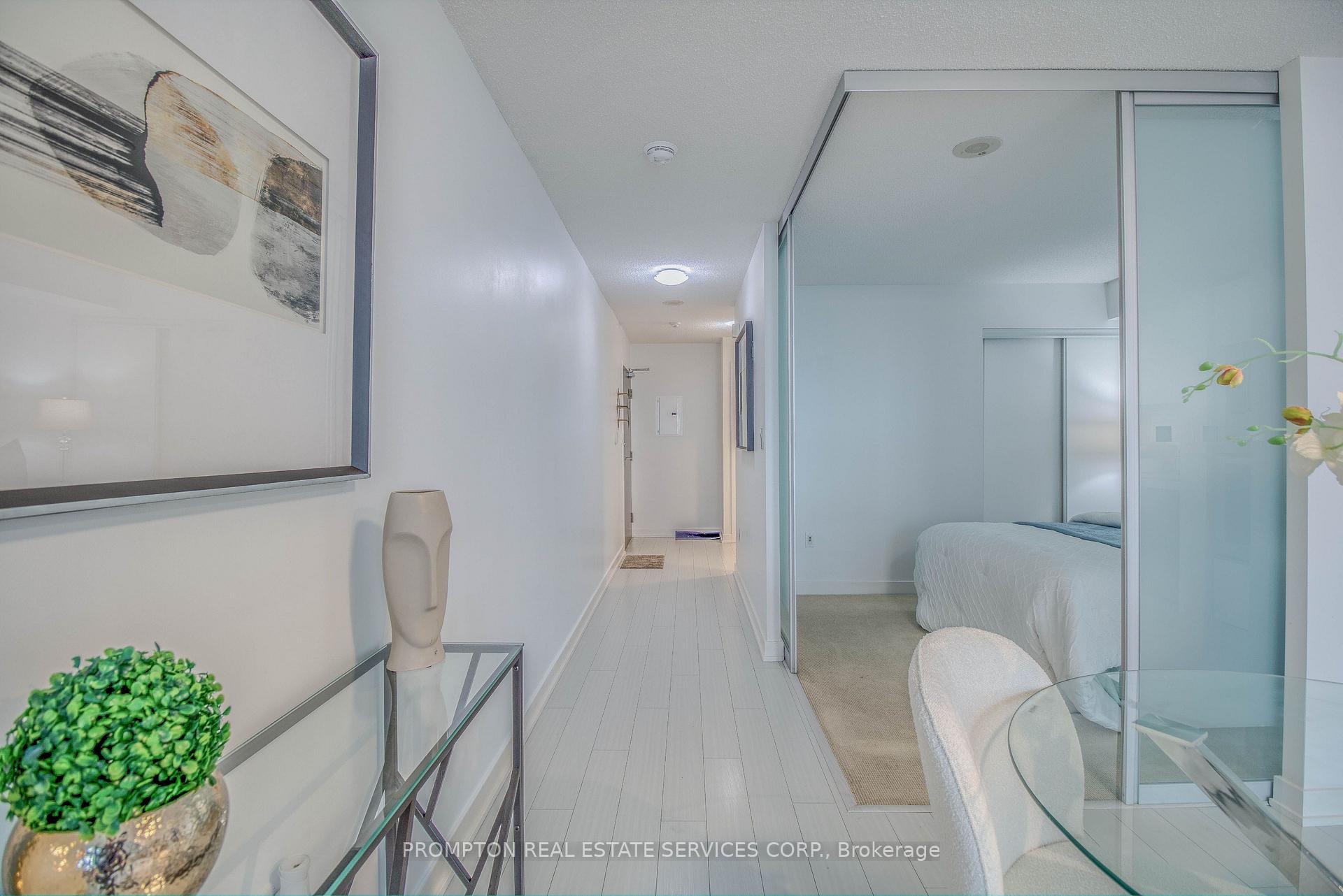 Photo 36 of Unit 2208, 21 Iceboat Terrace, Toronto, Waterfront Communities — HOMEH