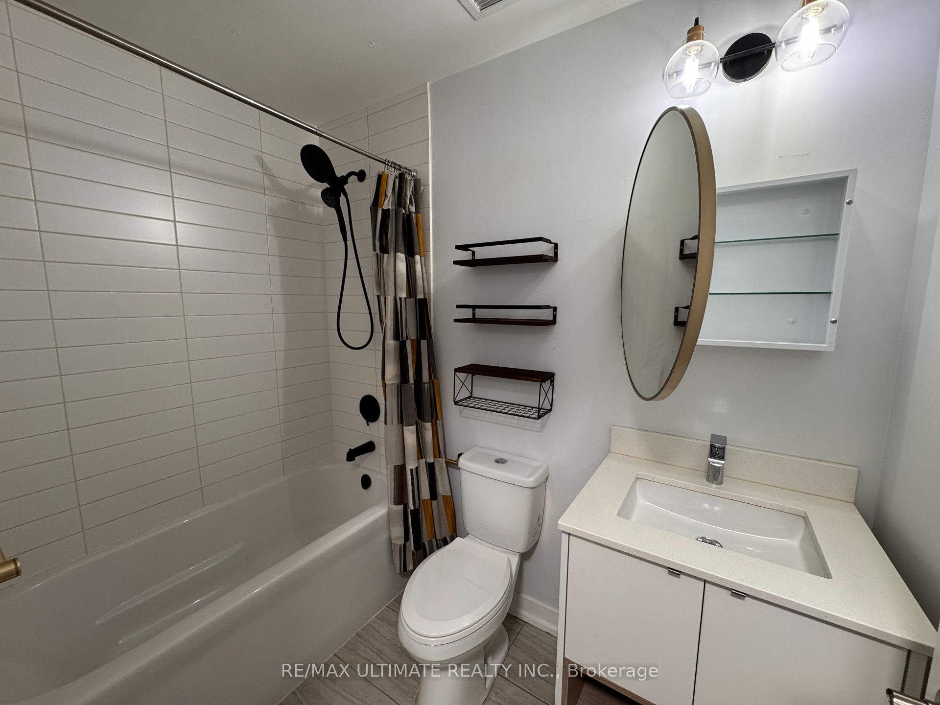 Photo 13 of Unit 113, 1135 Cooke Boulevard, Burlington, LaSalle — HOMEH