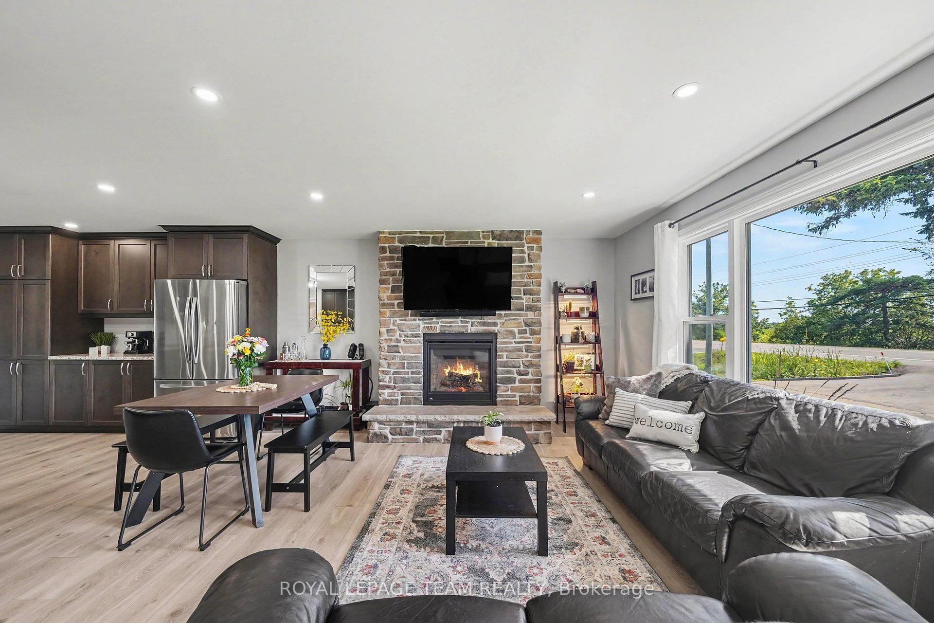 Photo 9 of 2477 Merivale Road, Ottawa, Rideau Heights/Ashdale/Rideau Glen — HOMEH