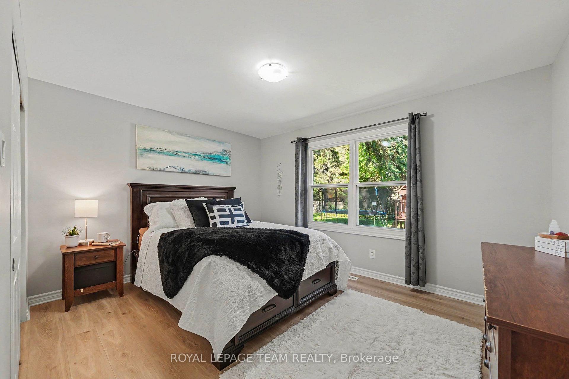 Photo 14 of 2477 Merivale Road, Ottawa, Rideau Heights/Ashdale/Rideau Glen — HOMEH
