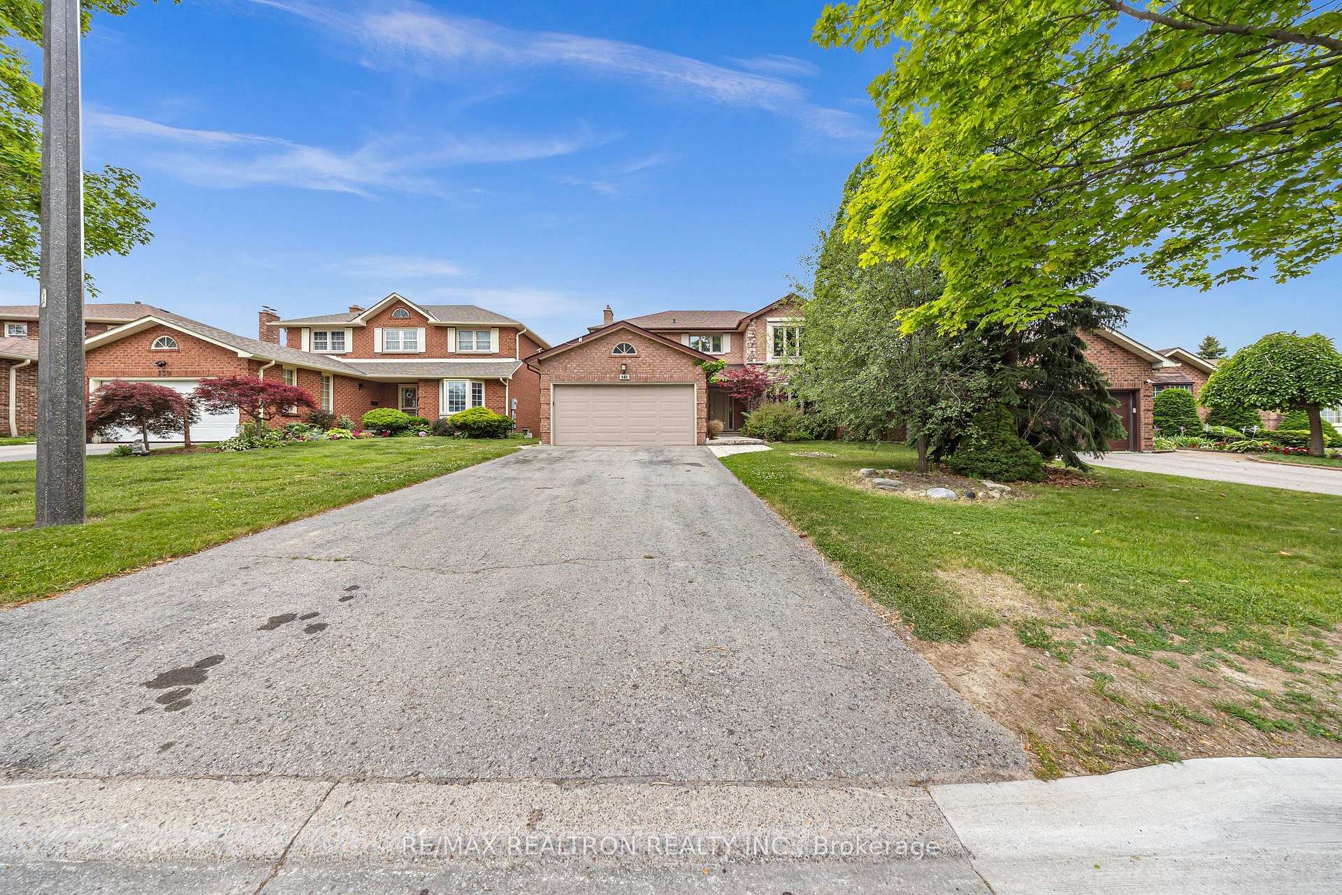 Photo 30 of Unit Upper, 141 Hialeah Crescent, Whitby, Blue Grass Meadows — HOMEH