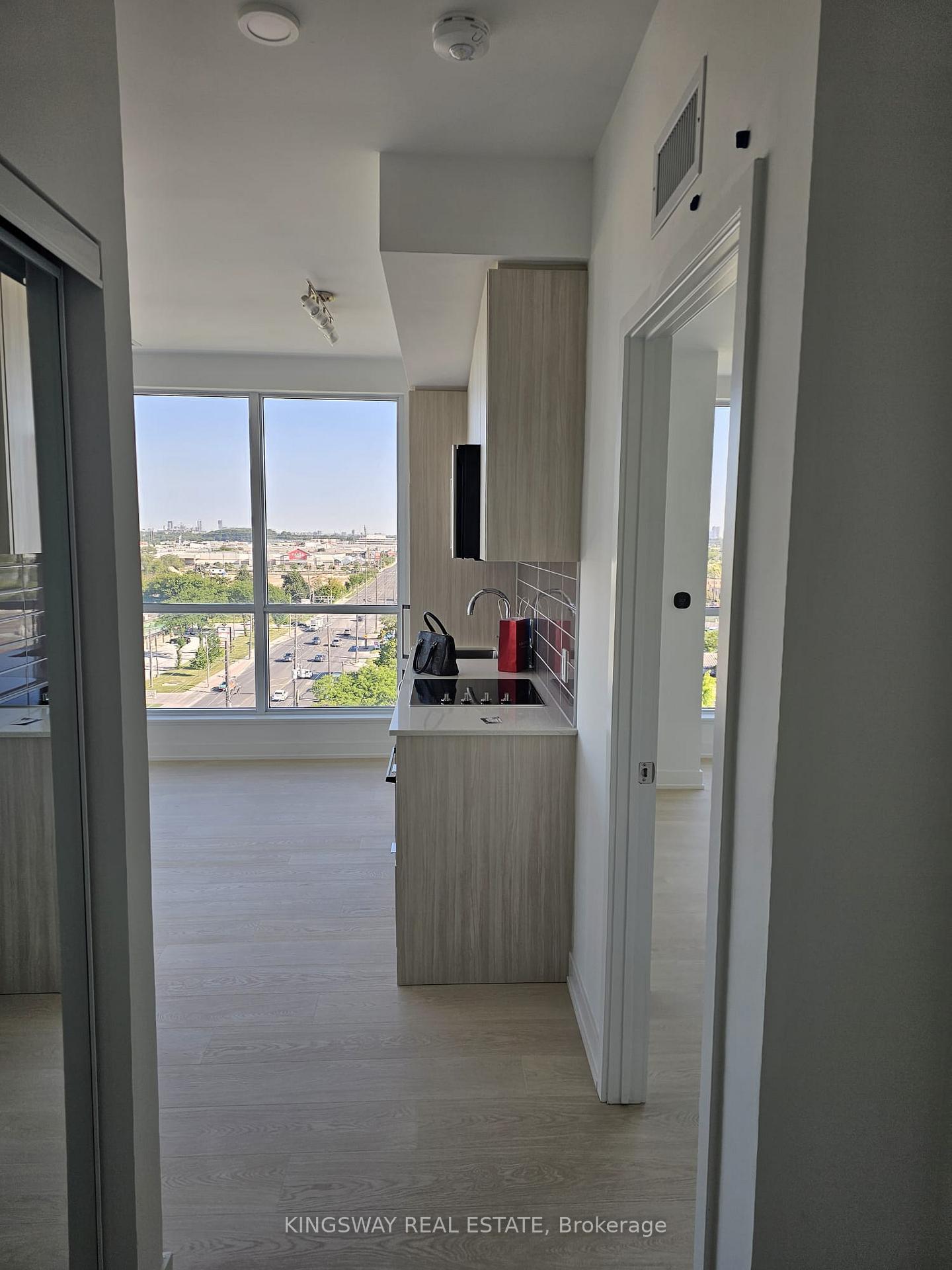 Photo 2 of Unit 813, 20 Deans Drive, Scarborough, Clairlea-Birchmount — HOMEH