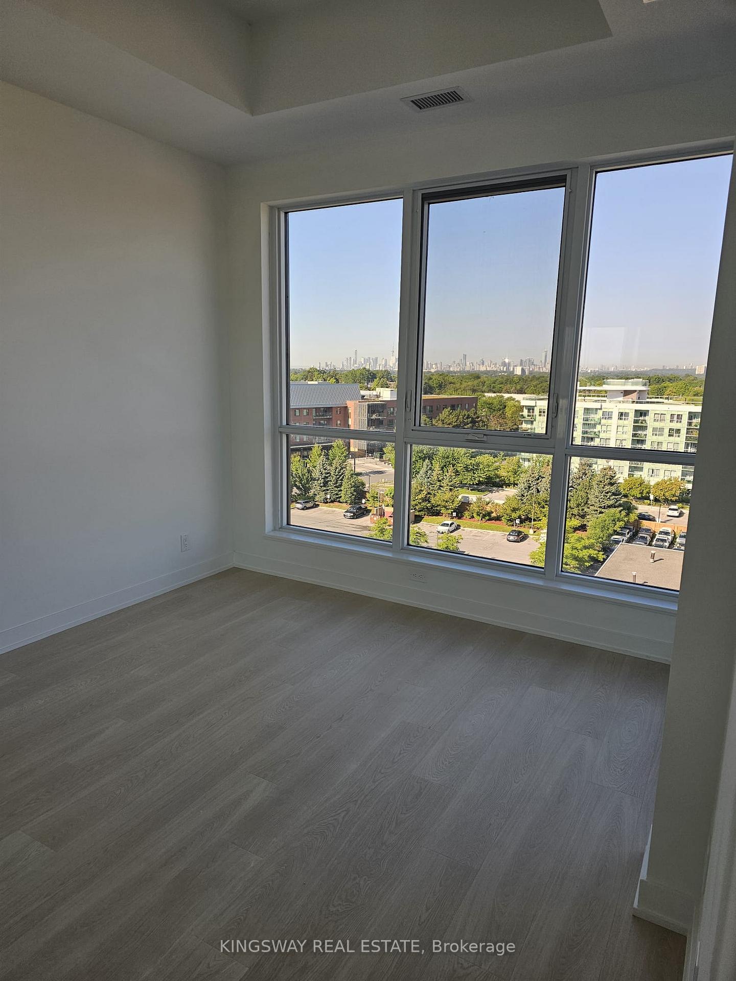 Photo 8 of Unit 813, 20 Deans Drive, Scarborough, Clairlea-Birchmount — HOMEH