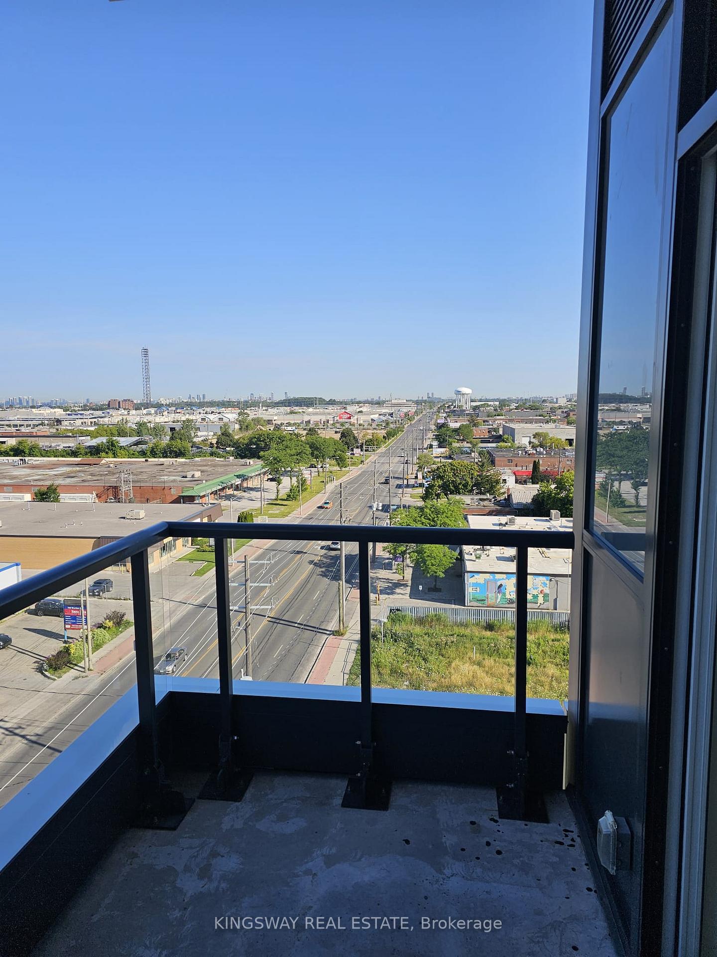 Photo 15 of Unit 813, 20 Deans Drive, Scarborough, Clairlea-Birchmount — HOMEH