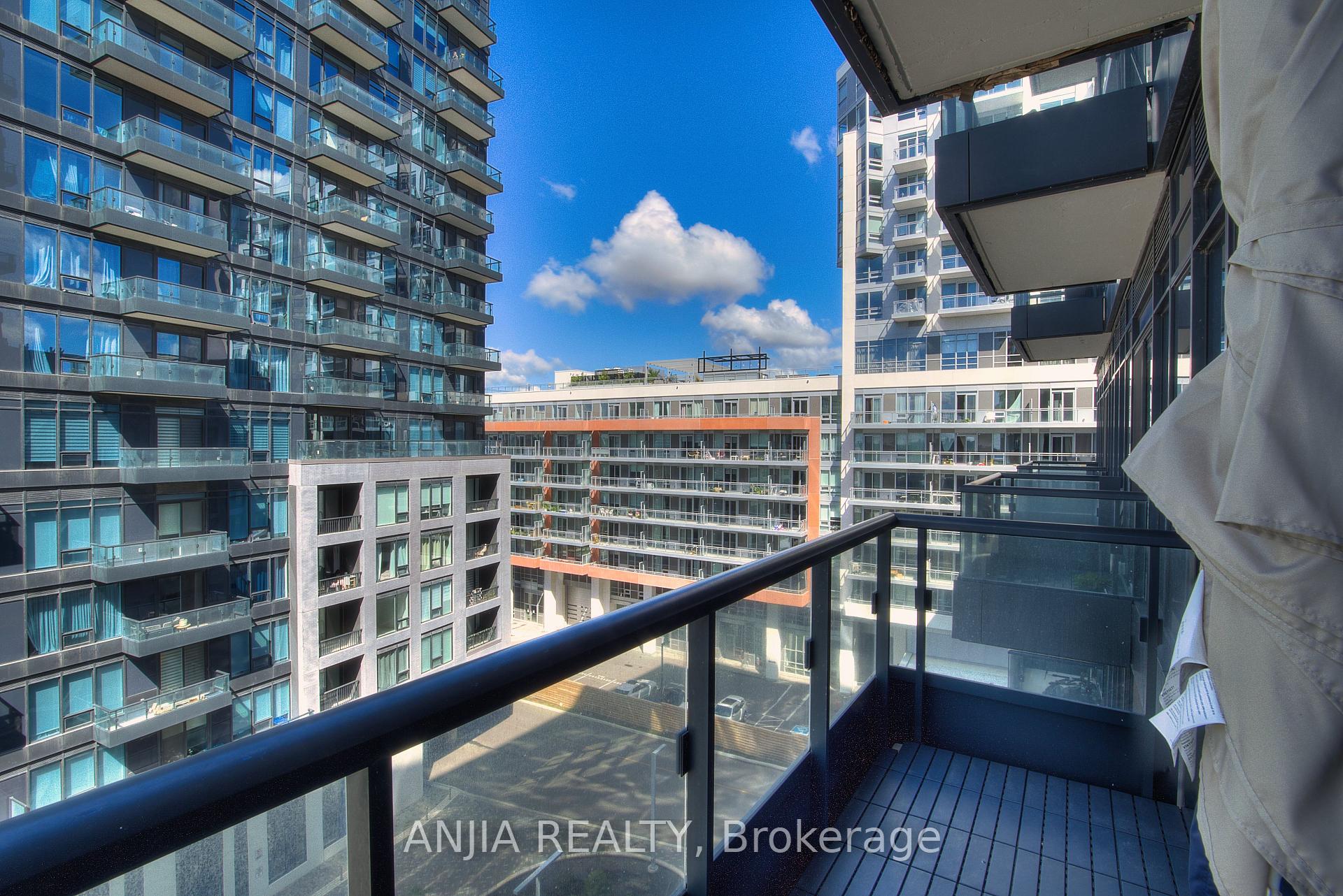 Photo 10 of Unit 701, 8868 Yonge Street, Richmond Hill, South Richvale — HOMEH