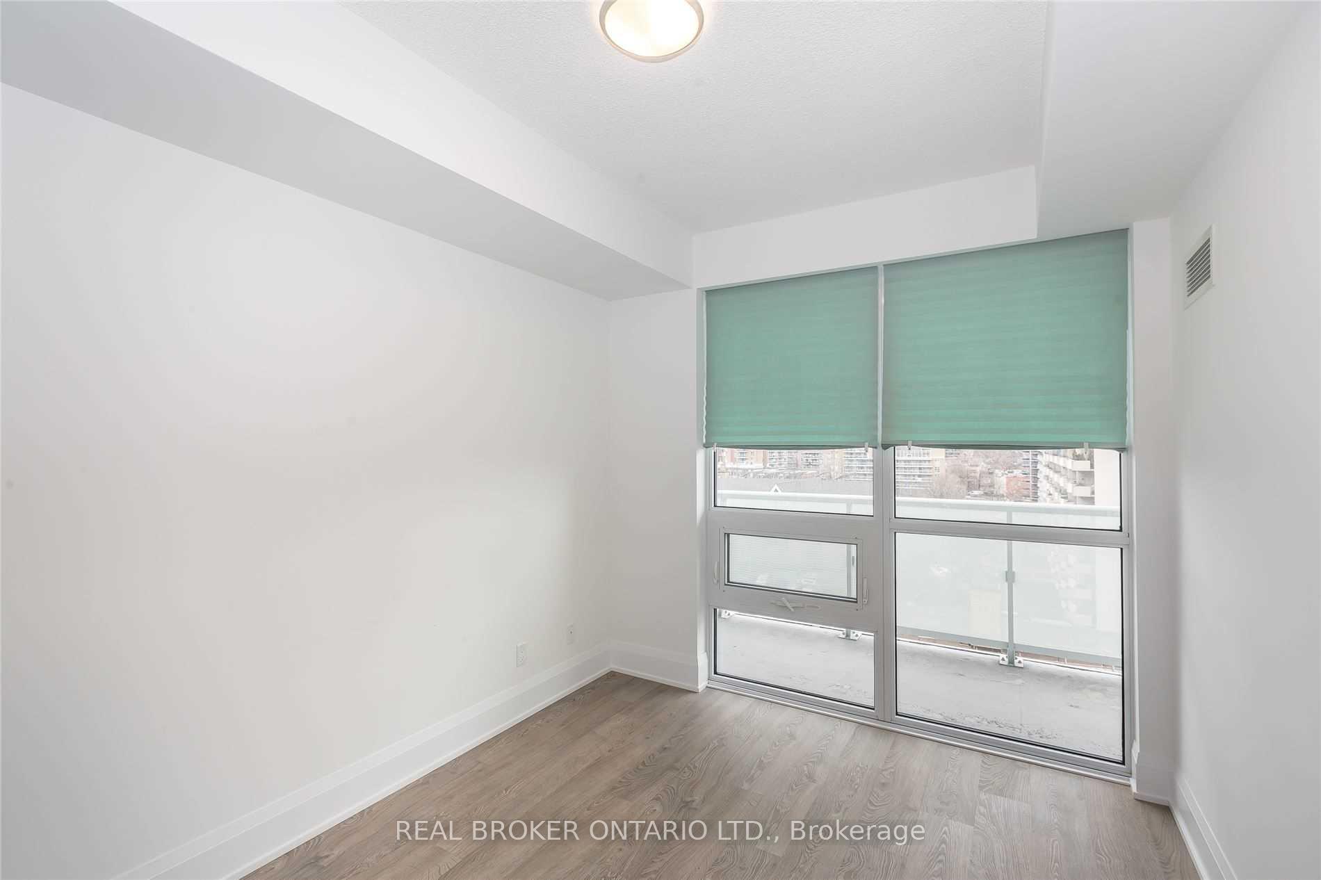 Photo 13 of Unit 813, 101 Erskine Avenue, Toronto, Mount Pleasant West — HOMEH