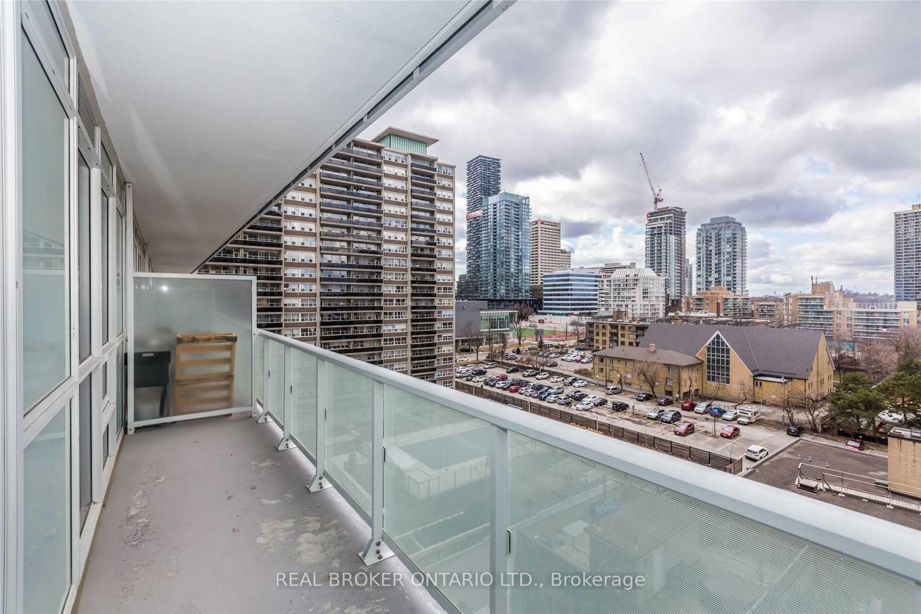 Photo 16 of Unit 813, 101 Erskine Avenue, Toronto, Mount Pleasant West — HOMEH