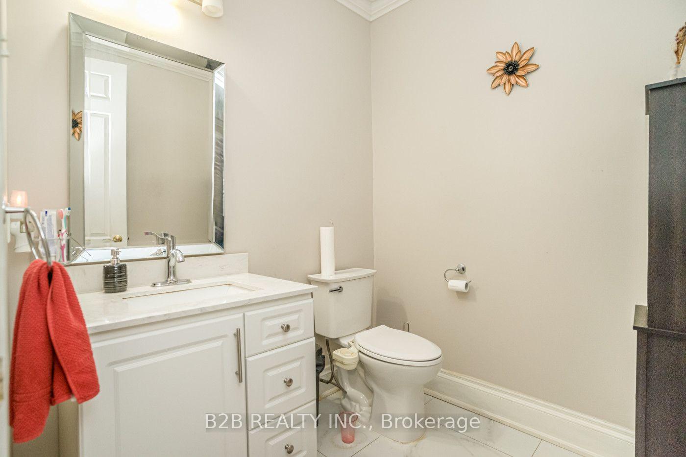 Photo 17 of 12 Valleywest Road, Brampton, Vales of Castlemore — HOMEH