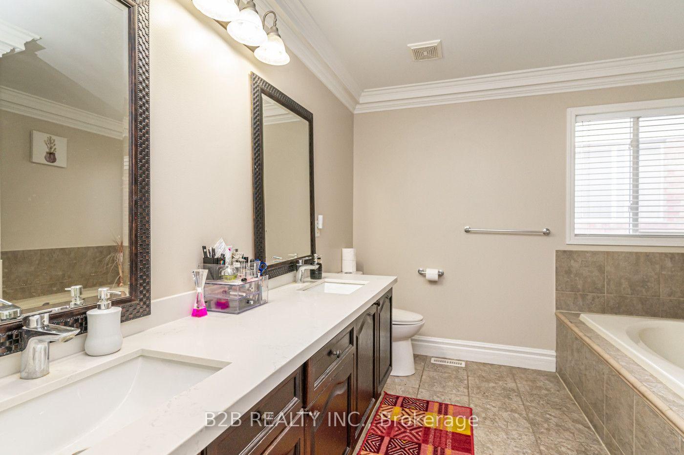 Photo 21 of 12 Valleywest Road, Brampton, Vales of Castlemore — HOMEH