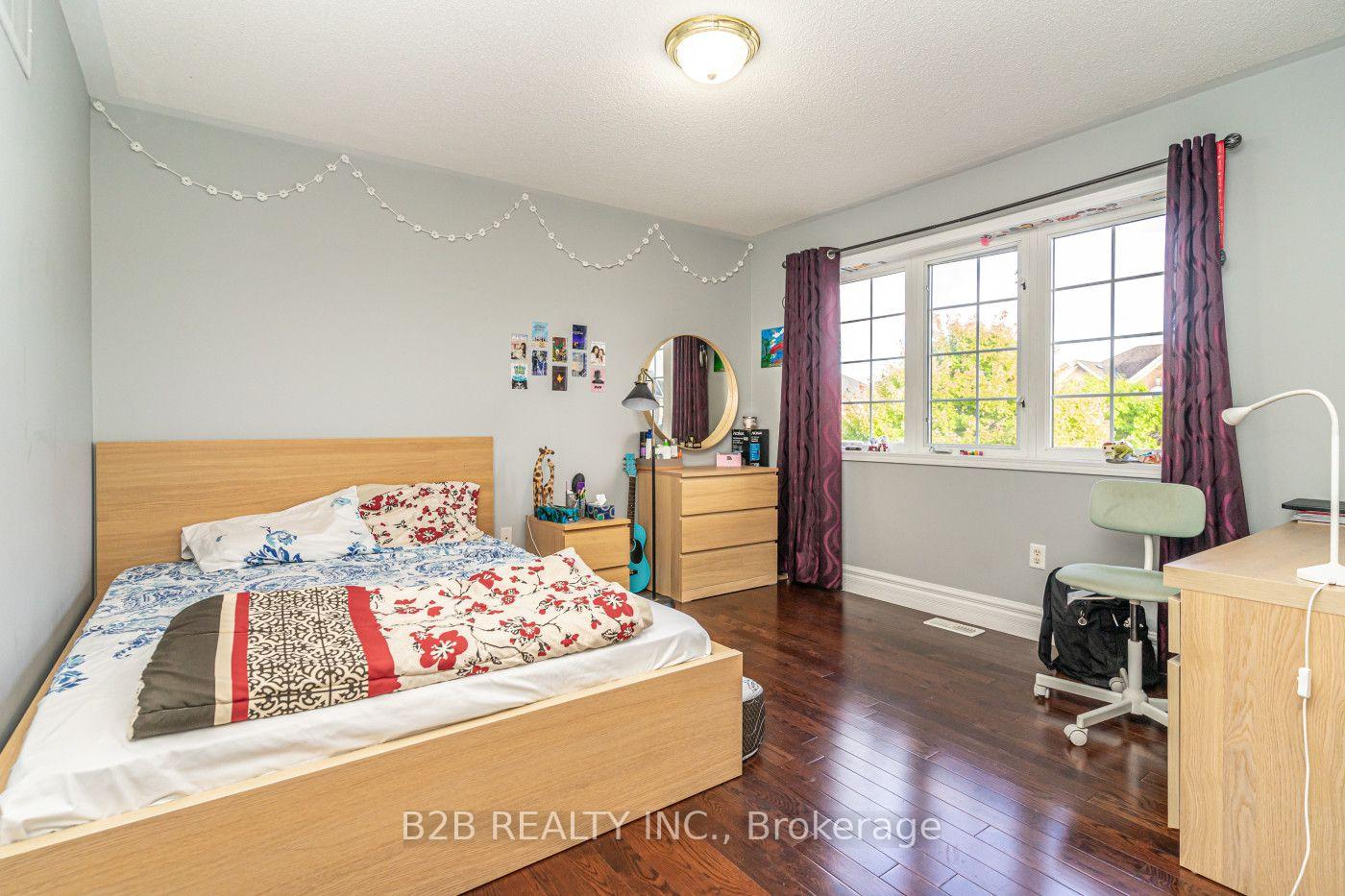 Photo 26 of 12 Valleywest Road, Brampton, Vales of Castlemore — HOMEH