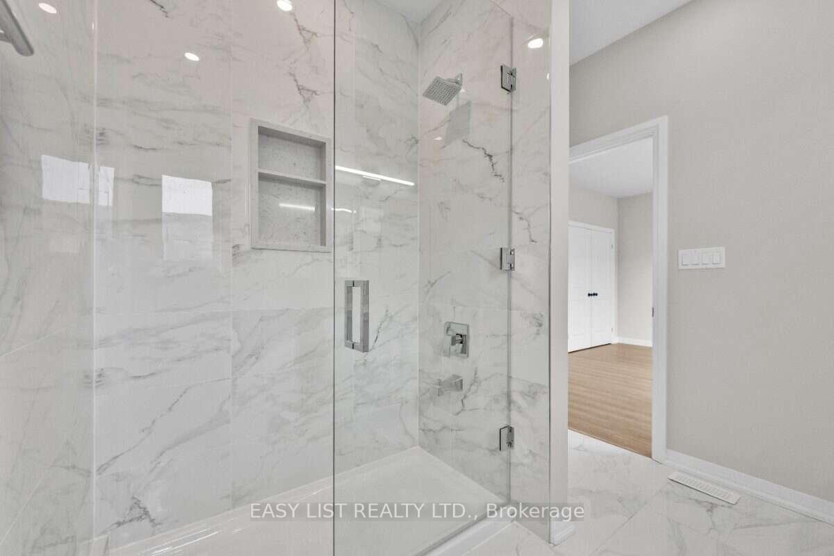 Photo 16 of 115 Ivy Crescent, Thorold, Confederation Heights — HOMEH