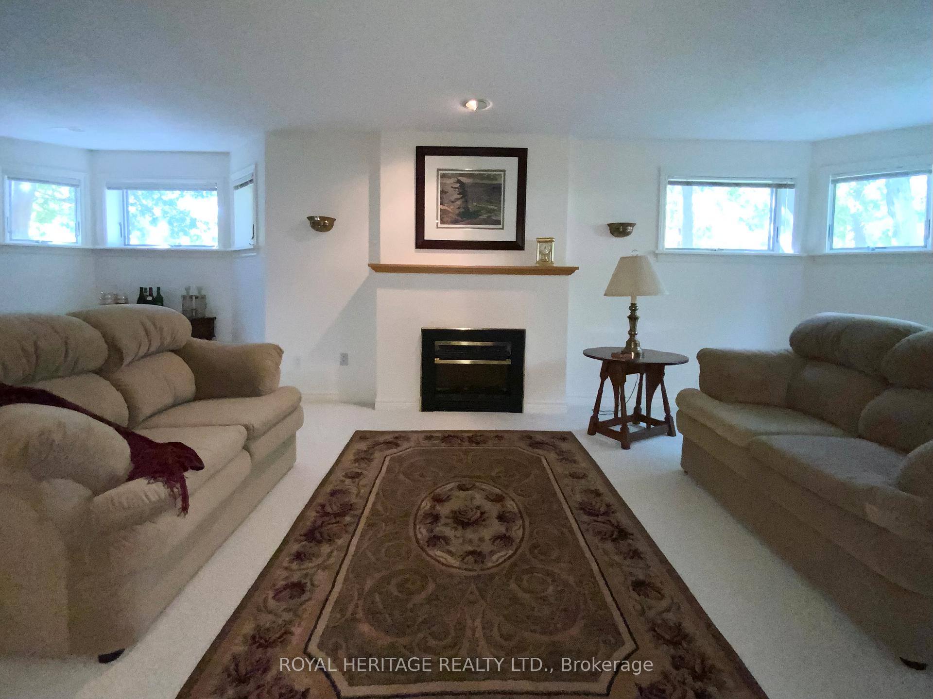Photo 17 of 2 Mill Street, Kawartha Lakes, Bobcaygeon — HOMEH