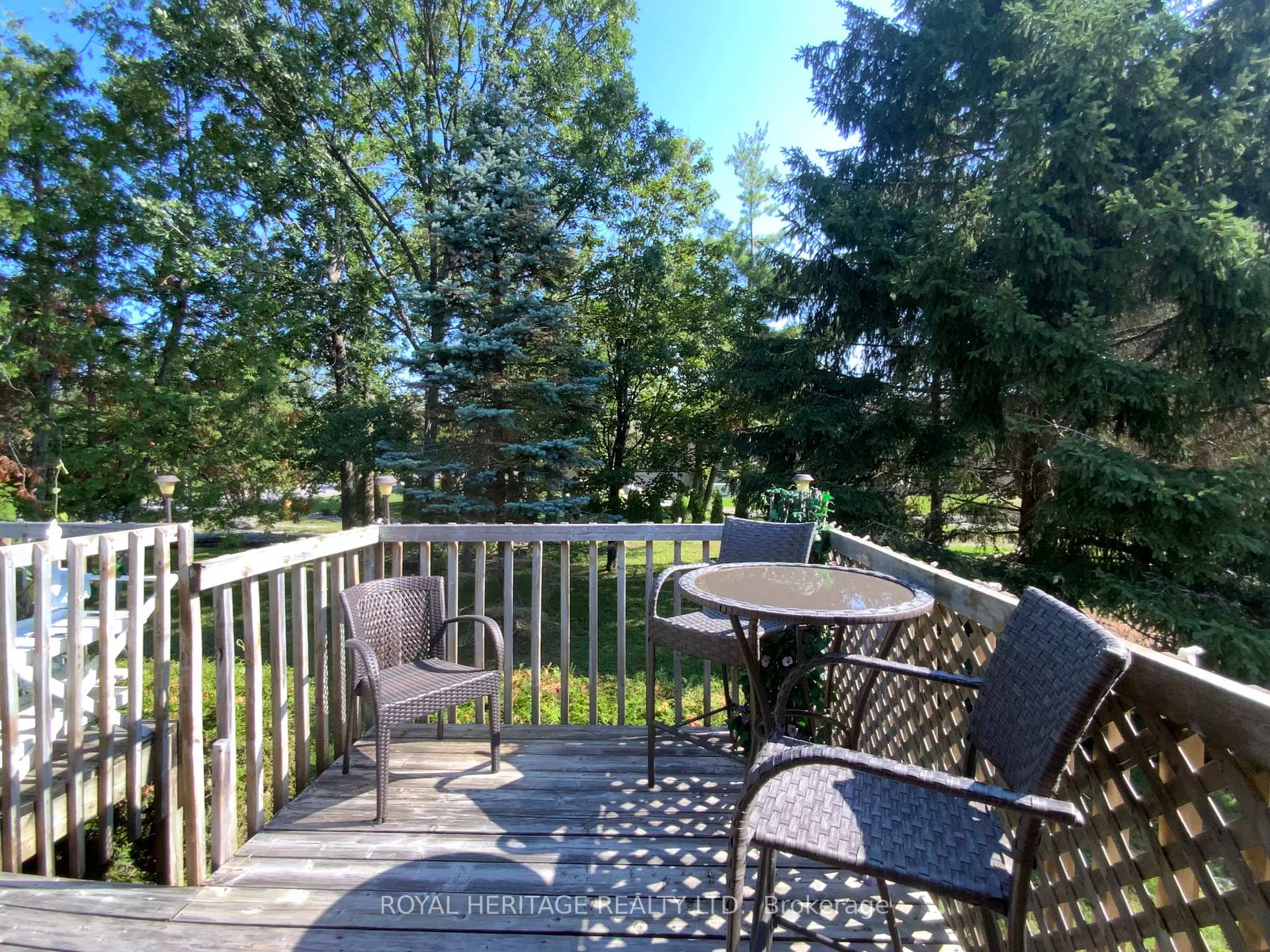 Photo 24 of 2 Mill Street, Kawartha Lakes, Bobcaygeon — HOMEH