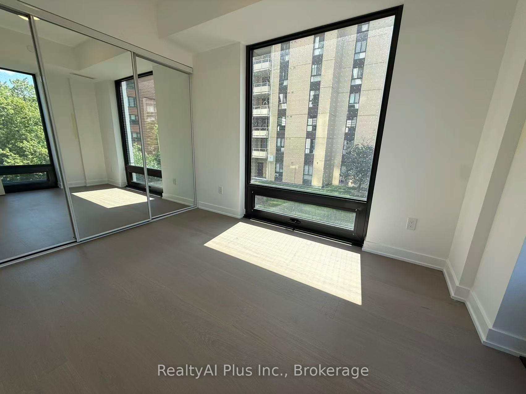 Photo 7 of Unit 606, 91 Montclair Avenue, Toronto, Forest Hill South — HOMEH