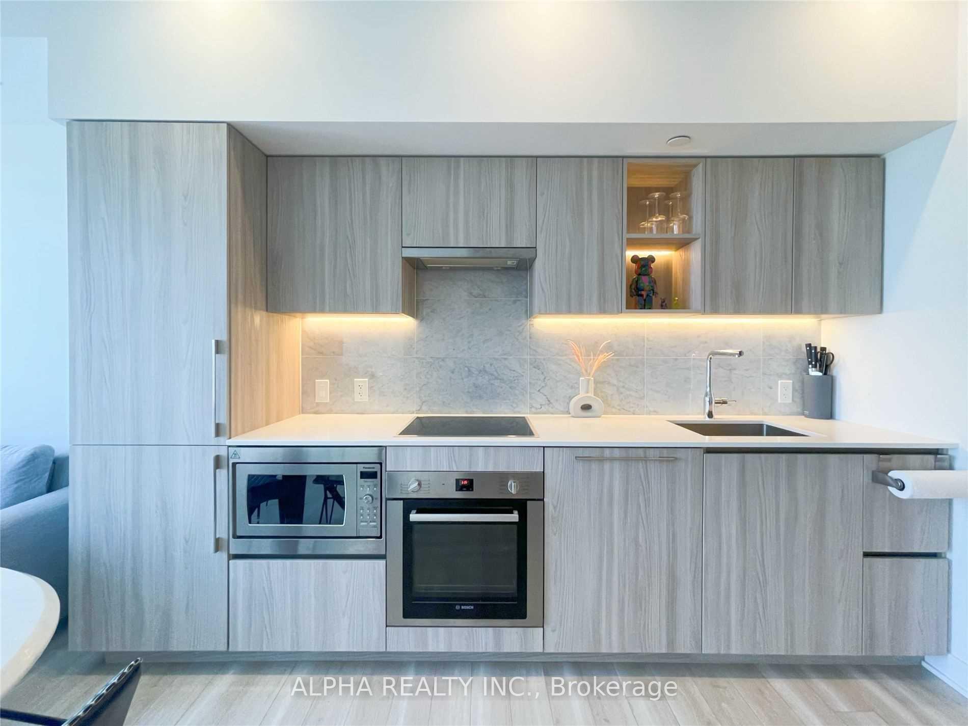 Photo 10 of Unit 3107, 17 Bathurst Street, Toronto, Waterfront Communities — HOMEH