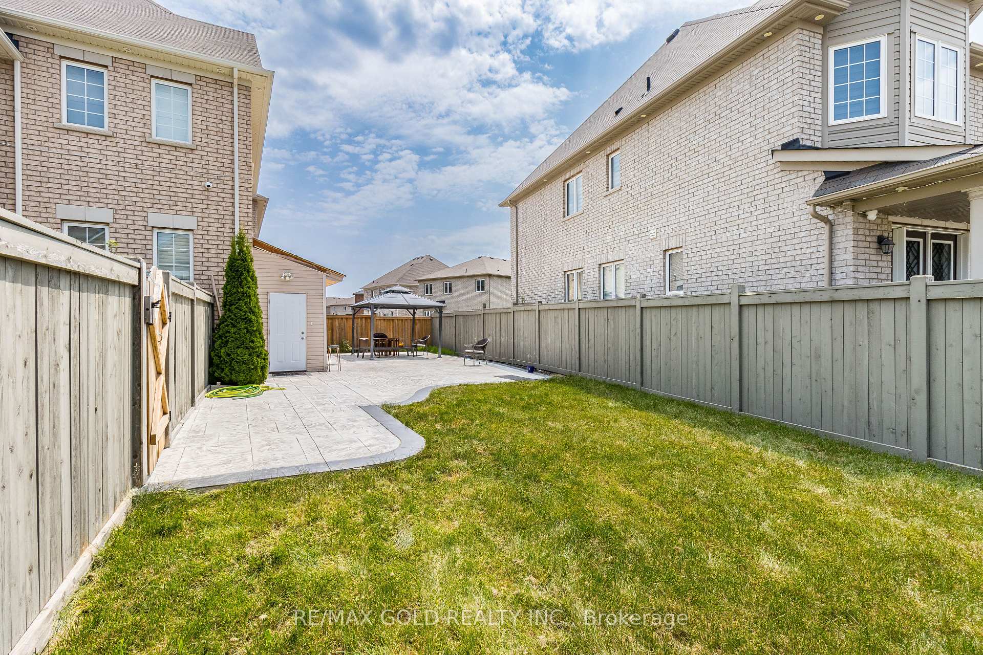 Photo 22 of 110 Banbridge Crescent, Brampton, Credit Valley — HOMEH