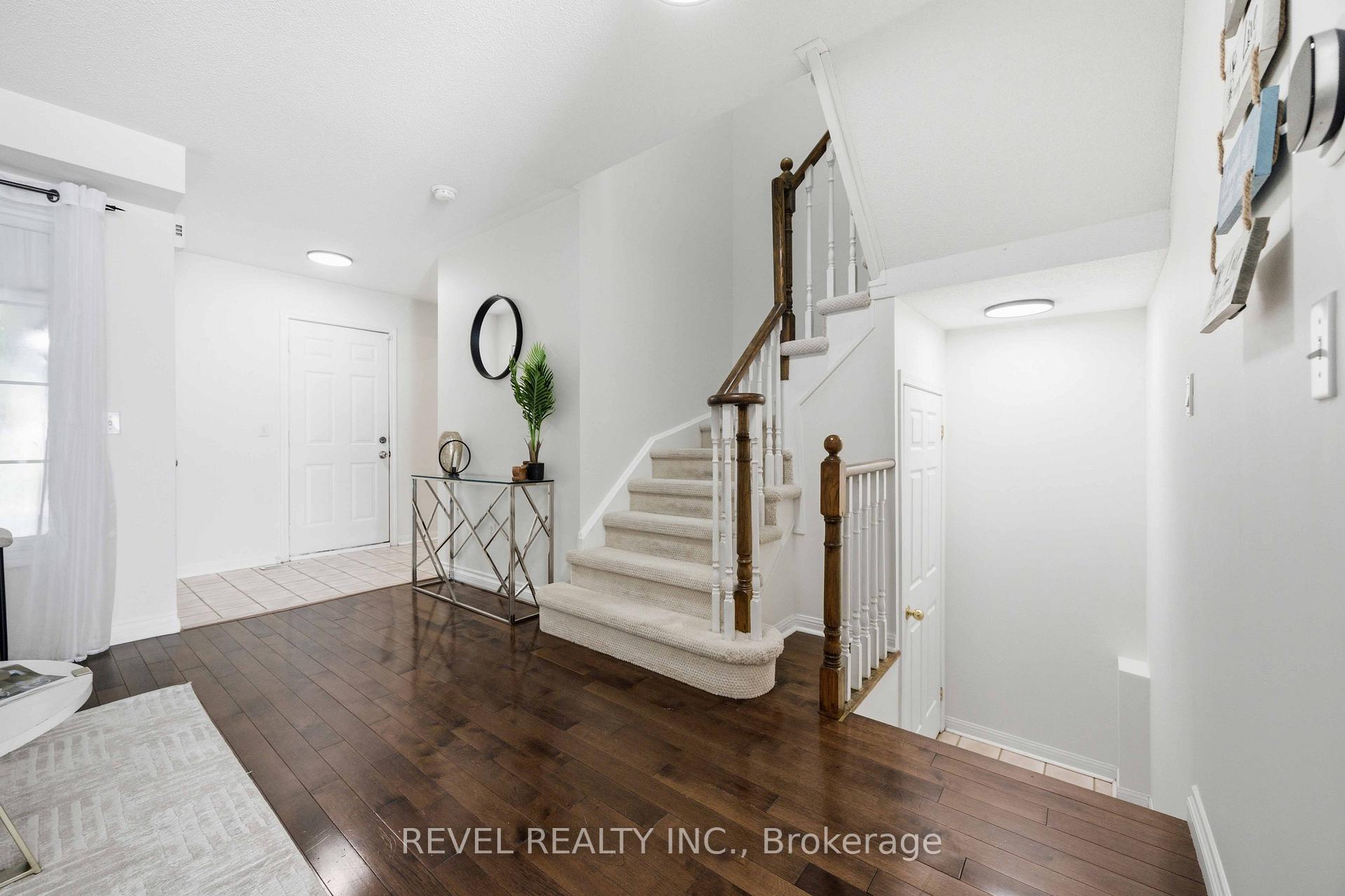 Photo 11 of 56 Greengrove Way, Whitby, Rolling Acres — HOMEH