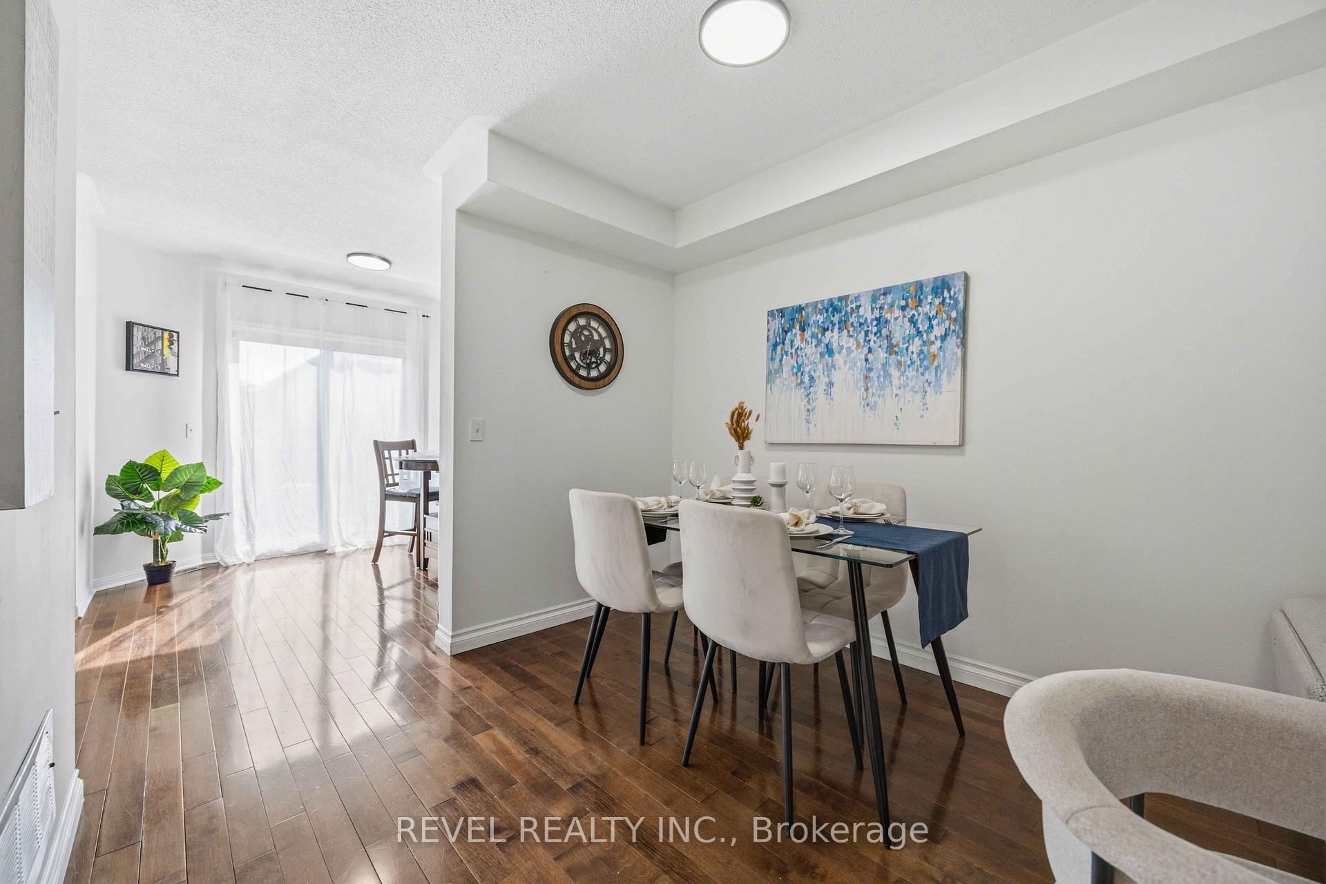 Photo 13 of 56 Greengrove Way, Whitby, Rolling Acres — HOMEH