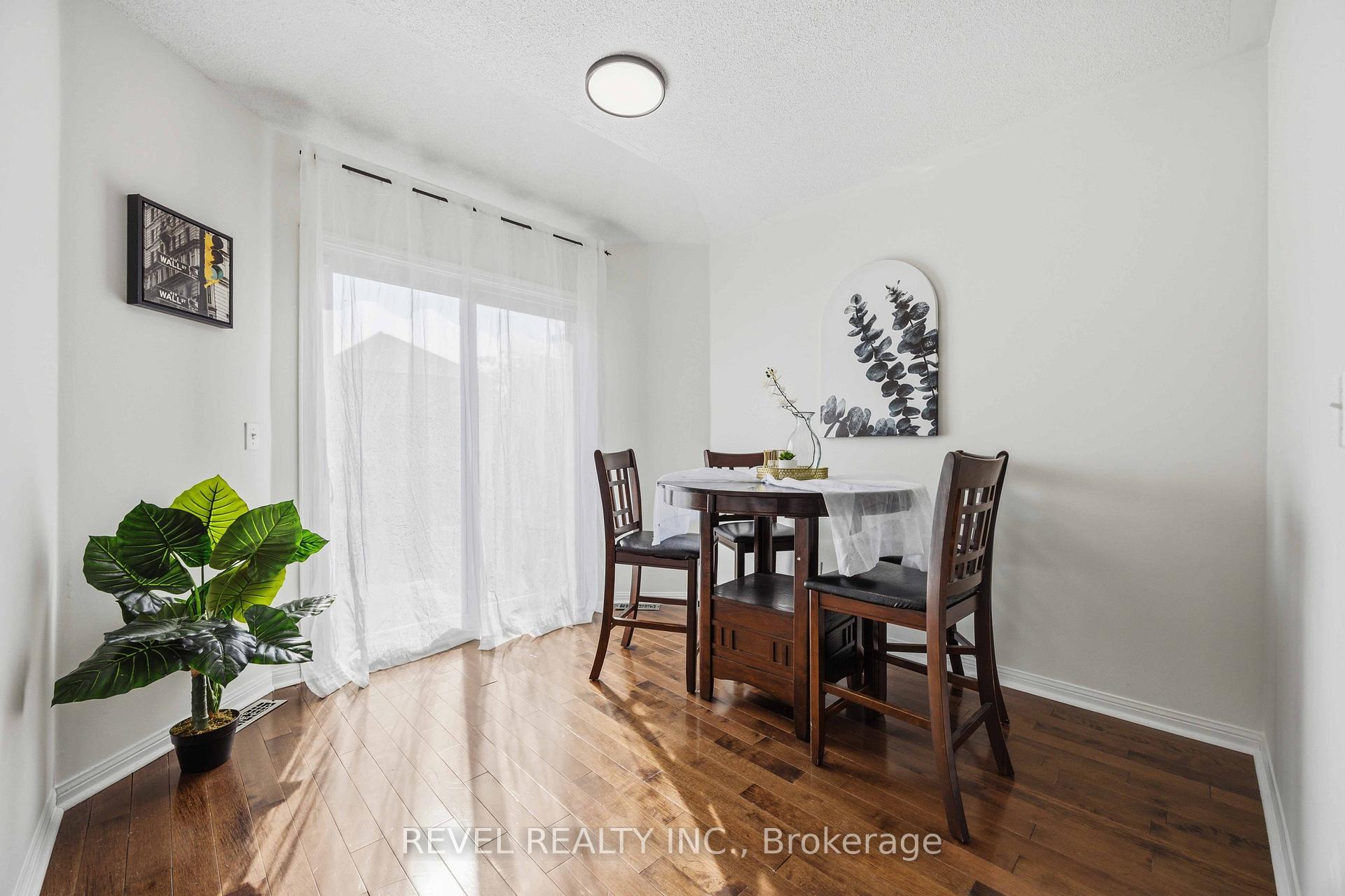 Photo 22 of 56 Greengrove Way, Whitby, Rolling Acres — HOMEH