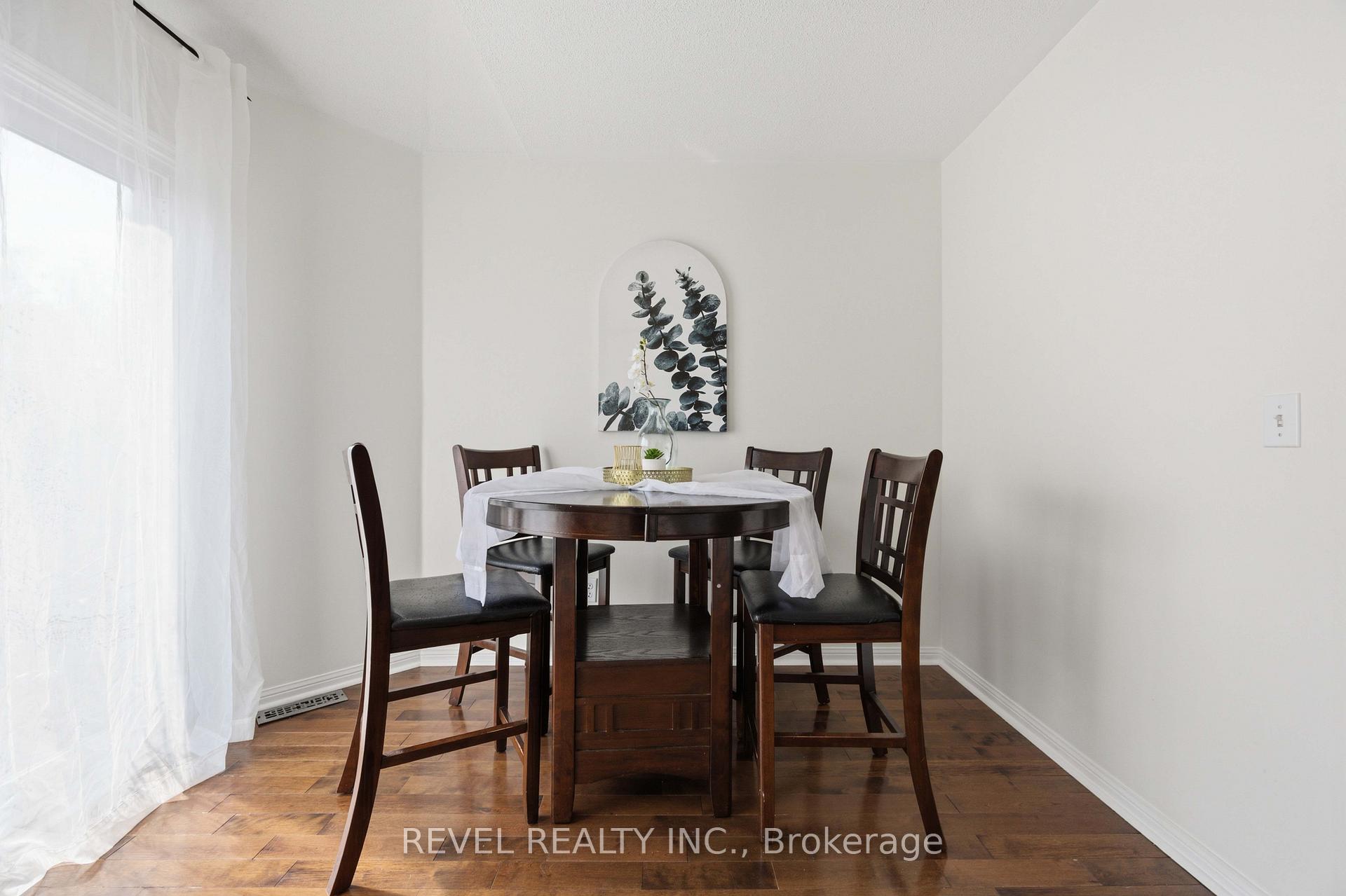 Photo 23 of 56 Greengrove Way, Whitby, Rolling Acres — HOMEH