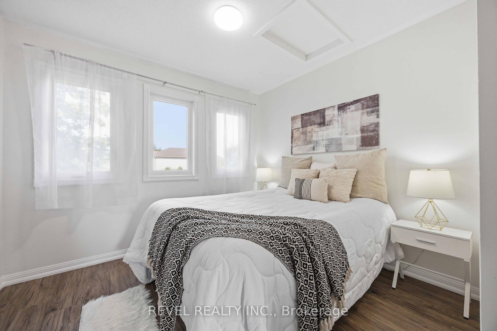 Photo 36 of 56 Greengrove Way, Whitby, Rolling Acres — HOMEH