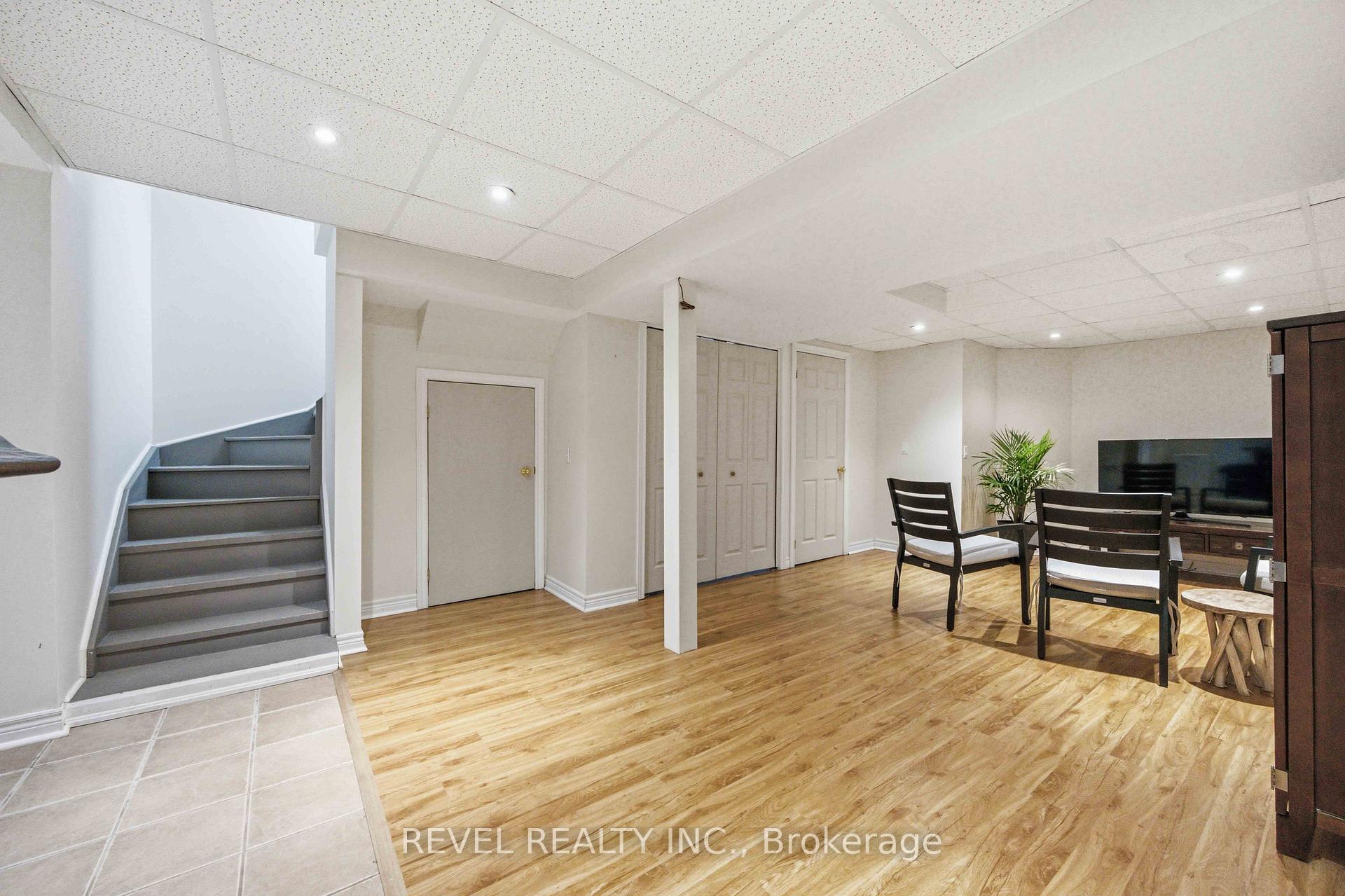 Photo 44 of 56 Greengrove Way, Whitby, Rolling Acres — HOMEH