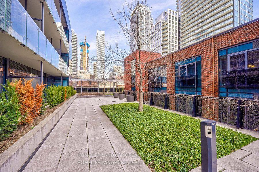 Photo 8 of Unit 220, 5 St Joseph Street, Toronto, Bay Street Corridor — HOMEH
