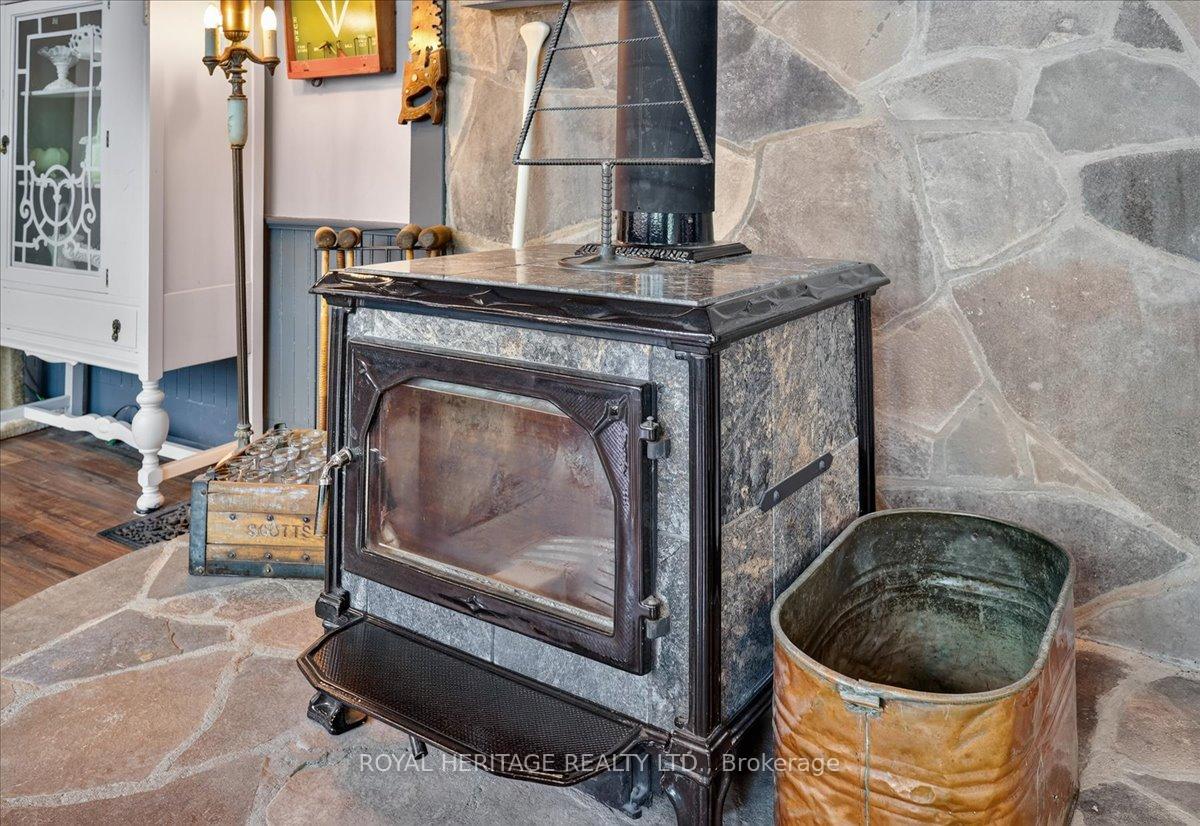 Photo 21 of 210 Cosh's Road, Kawartha Lakes, Verulam — HOMEH