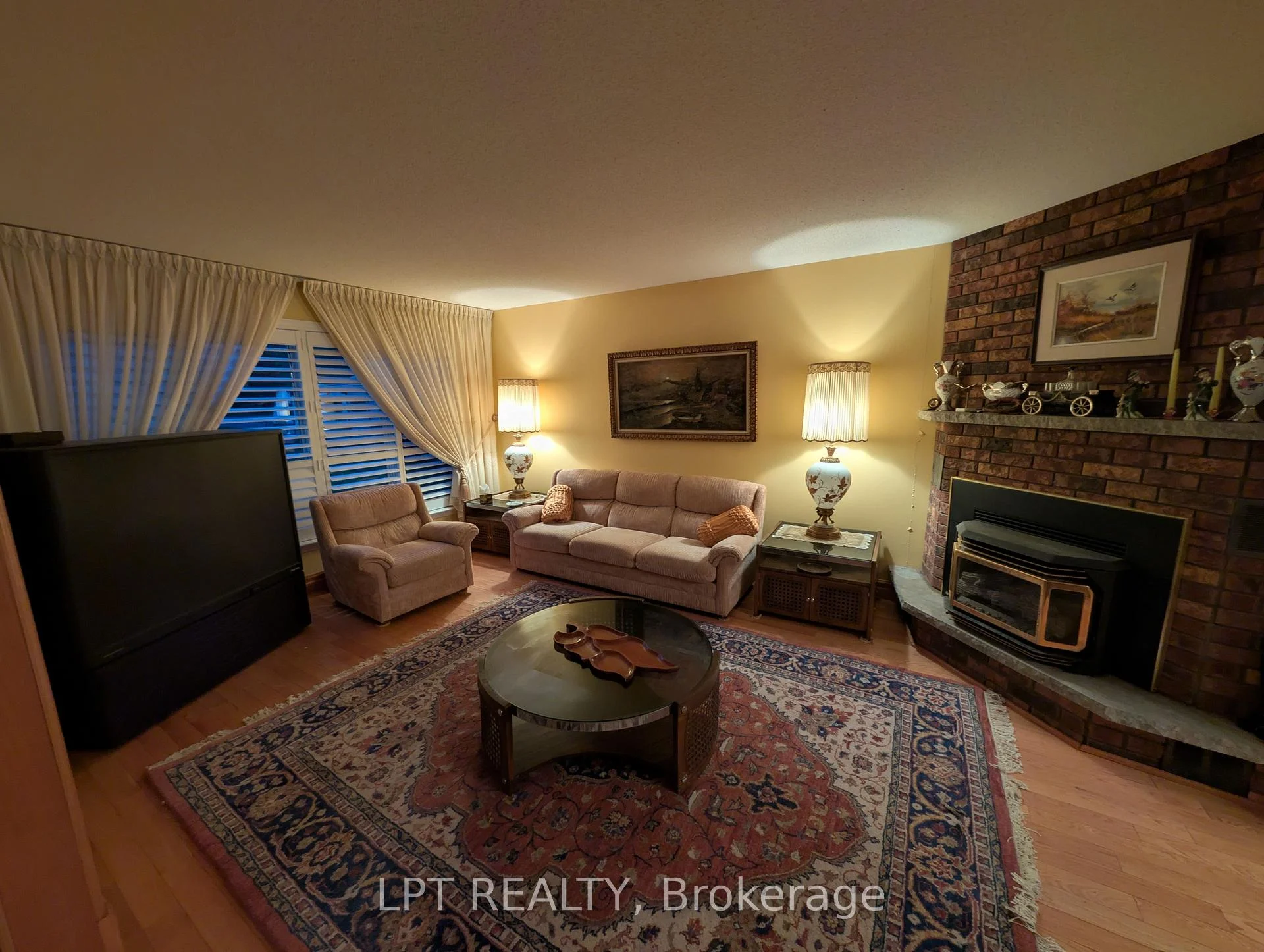 Photo 10 of 47 Parkside Drive, Oro-Medonte, Rural Oro-Medonte — HOMEH