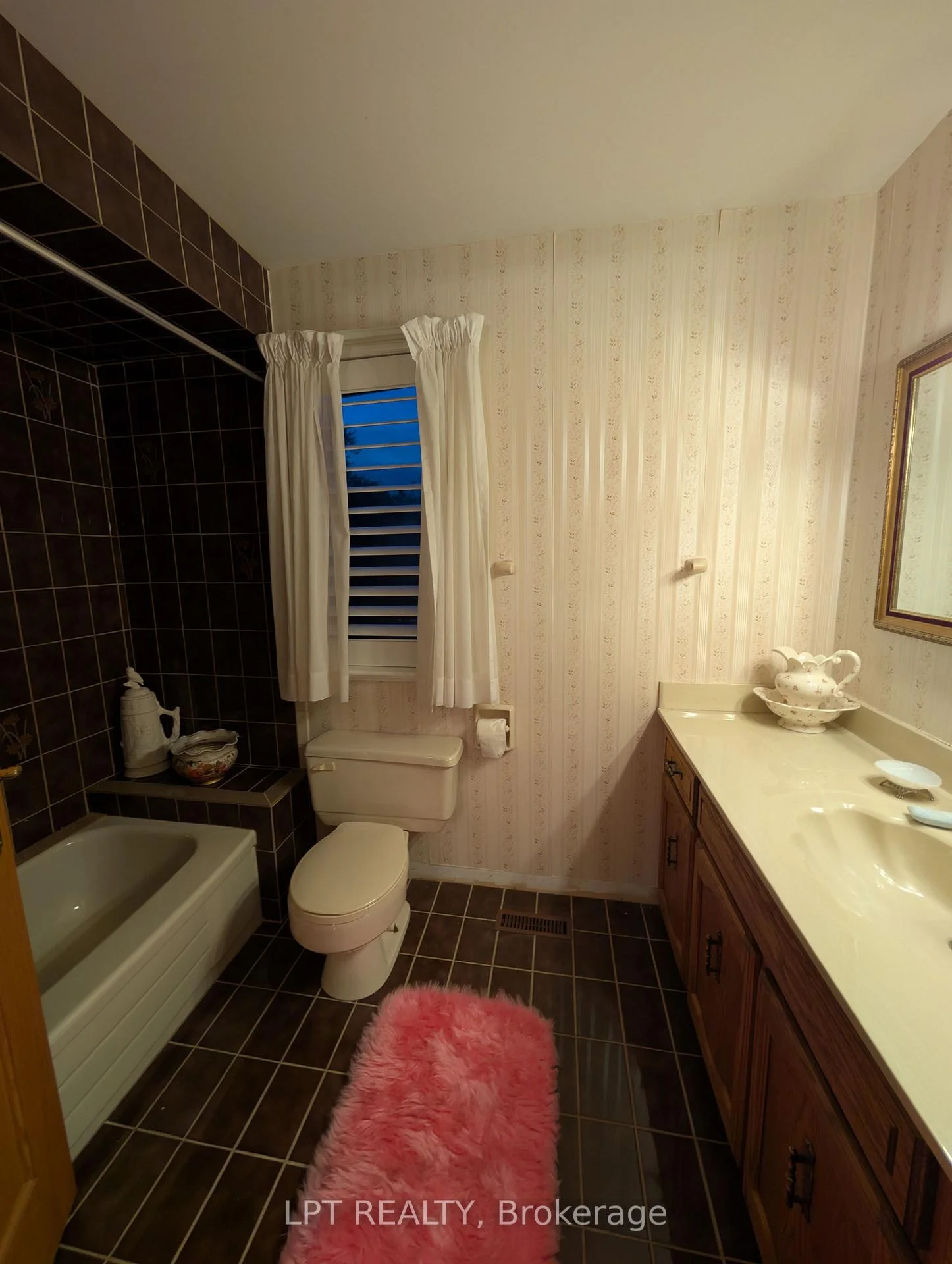 Photo 25 of 47 Parkside Drive, Oro-Medonte, Rural Oro-Medonte — HOMEH