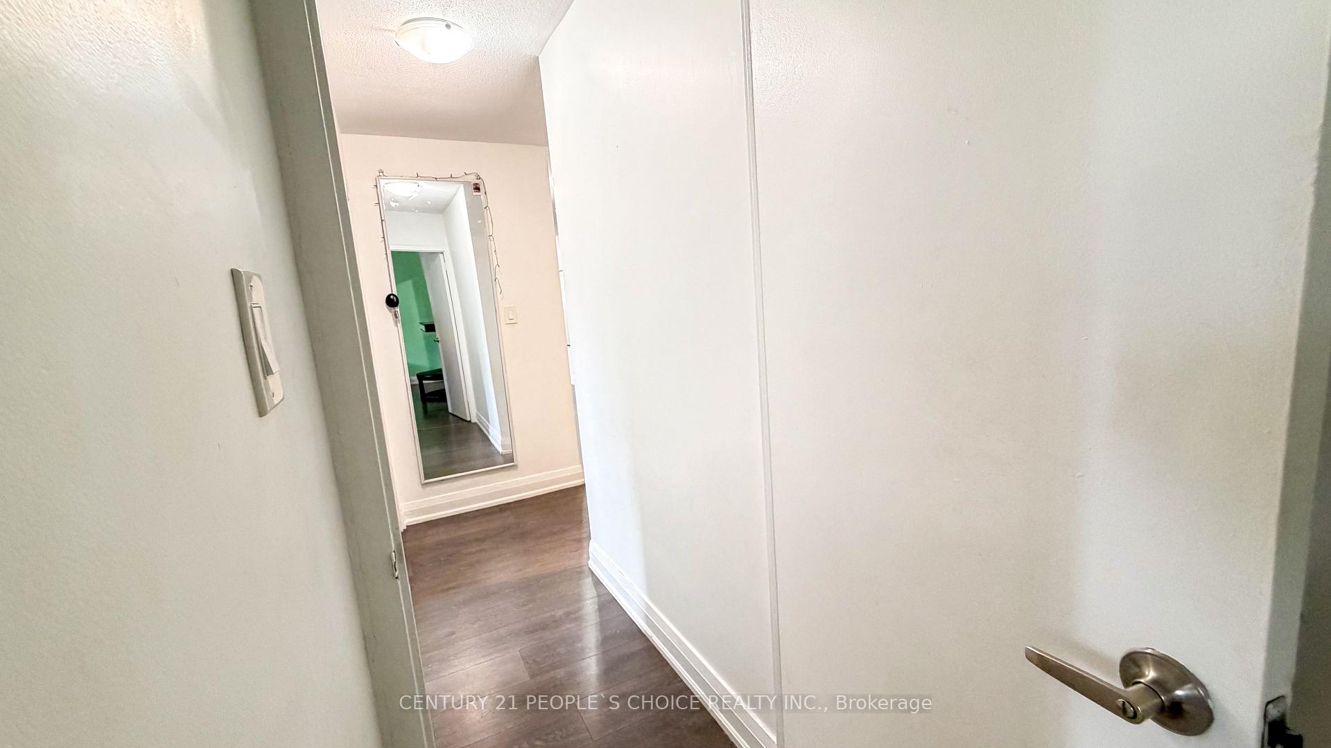 Photo 17 of Unit 201, 2485 Woking Crescent, Mississauga, Sheridan — HOMEH