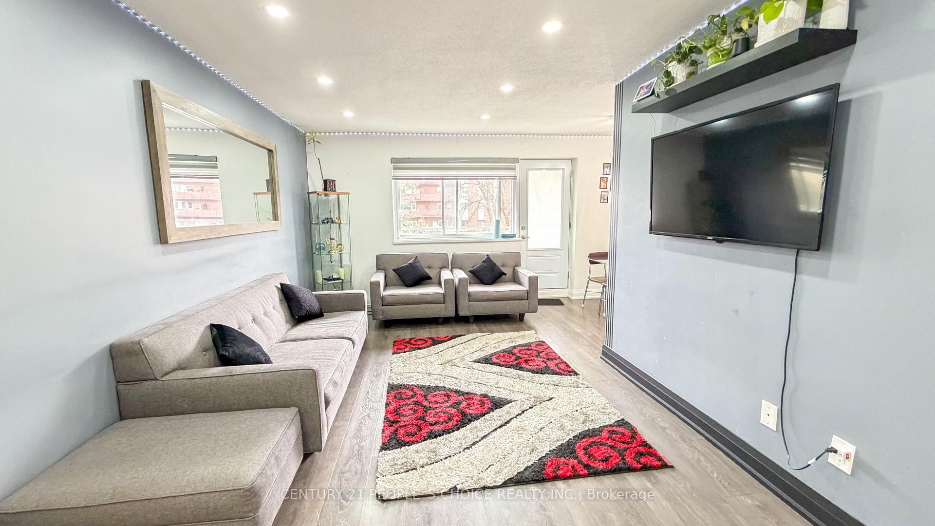 Photo 22 of Unit 201, 2485 Woking Crescent, Mississauga, Sheridan — HOMEH