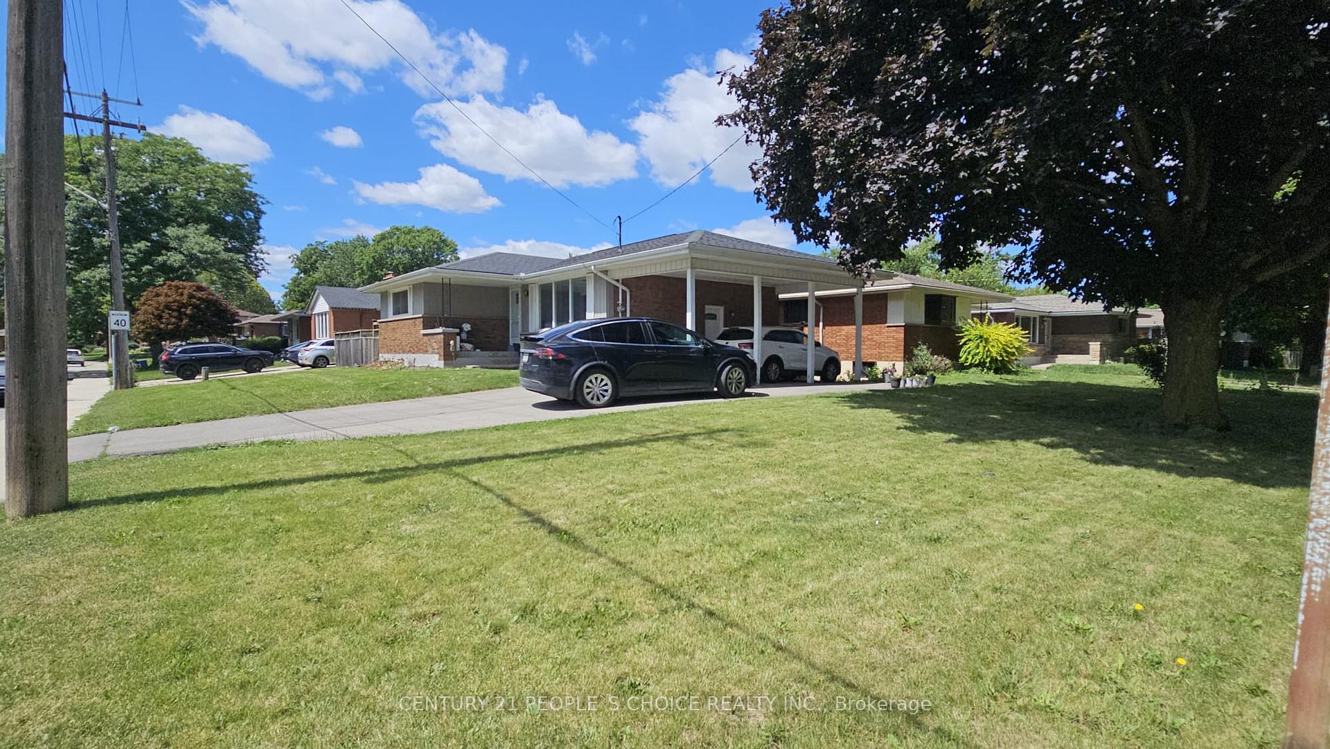 Photo 2 of 98 Lynbrook Drive, Hamilton, Rolston — HOMEH
