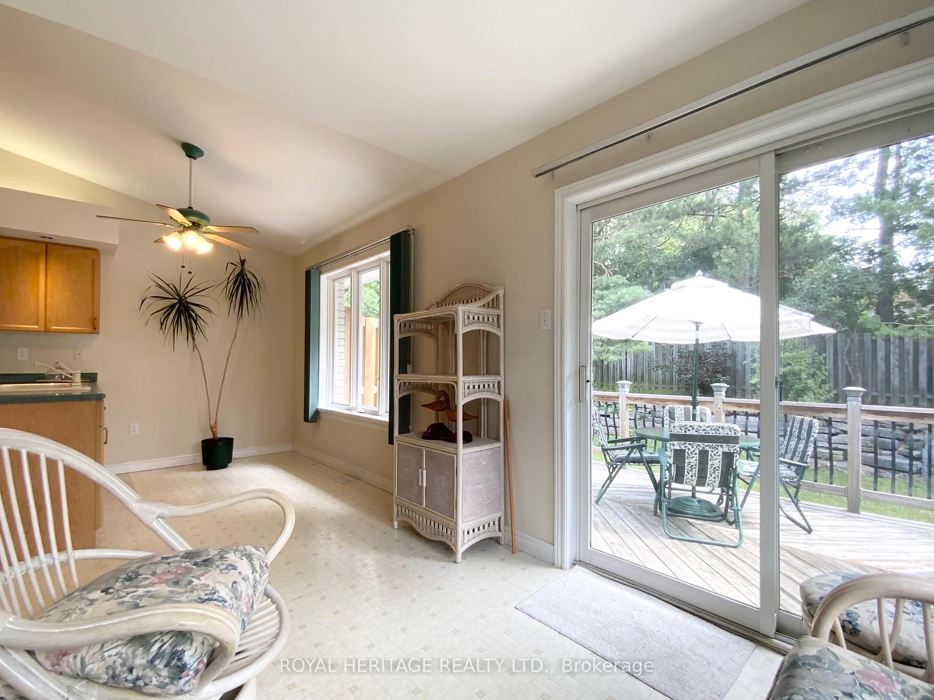 Photo 10 of 25 Hillview Drive, Kawartha Lakes, Bobcaygeon — HOMEH