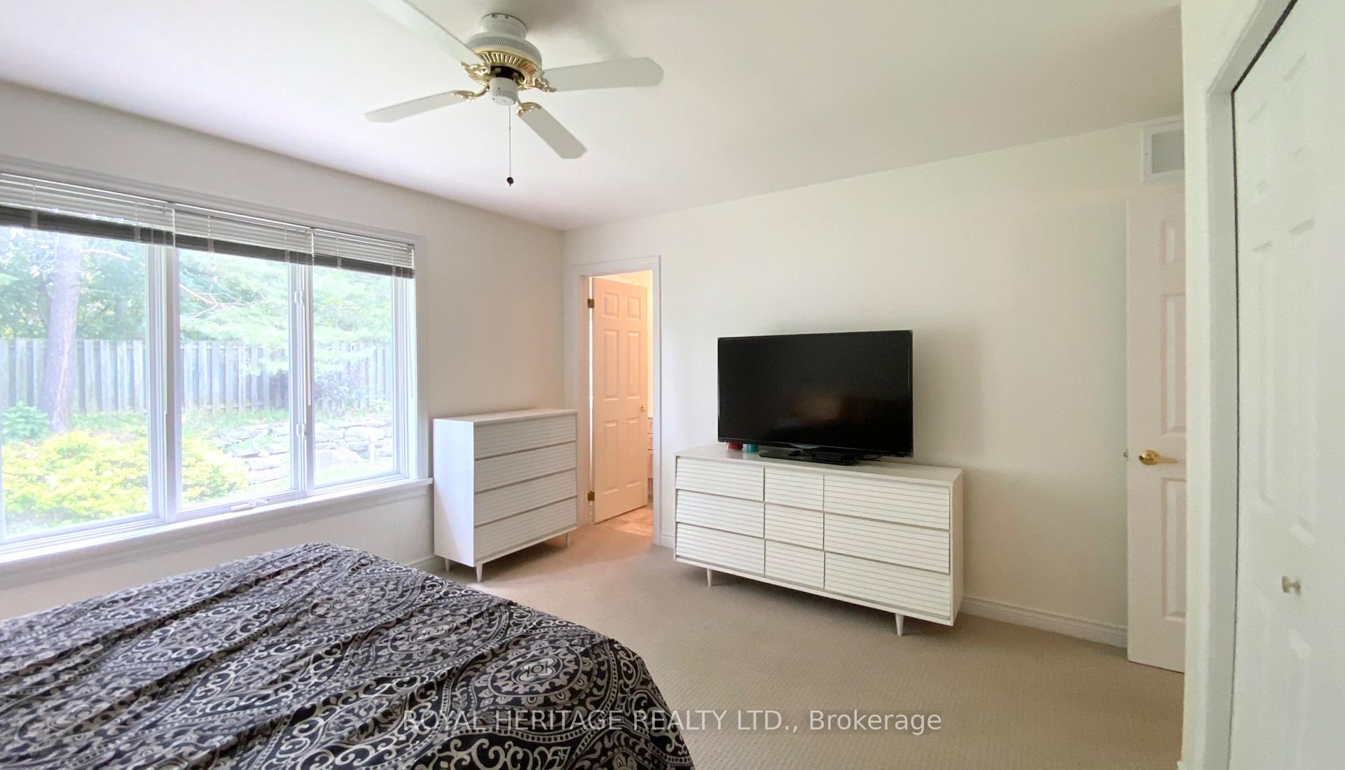 Photo 19 of 25 Hillview Drive, Kawartha Lakes, Bobcaygeon — HOMEH
