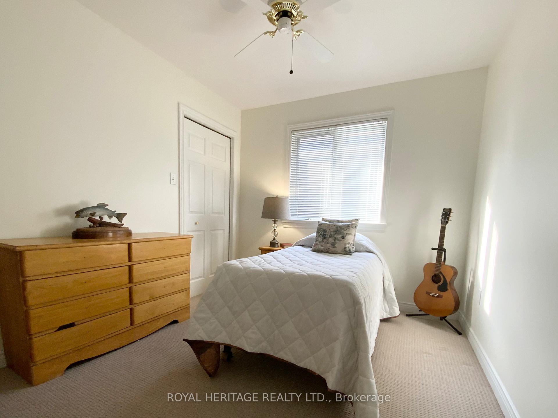 Photo 21 of 25 Hillview Drive, Kawartha Lakes, Bobcaygeon — HOMEH