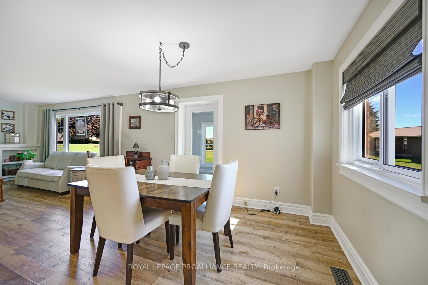Photo 12 of 825 Joseph Street, Edwardsburgh/Cardinal, Town of Cardinal — HOMEH