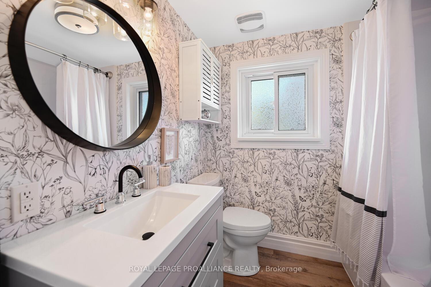 Photo 24 of 825 Joseph Street, Edwardsburgh/Cardinal, Town of Cardinal — HOMEH