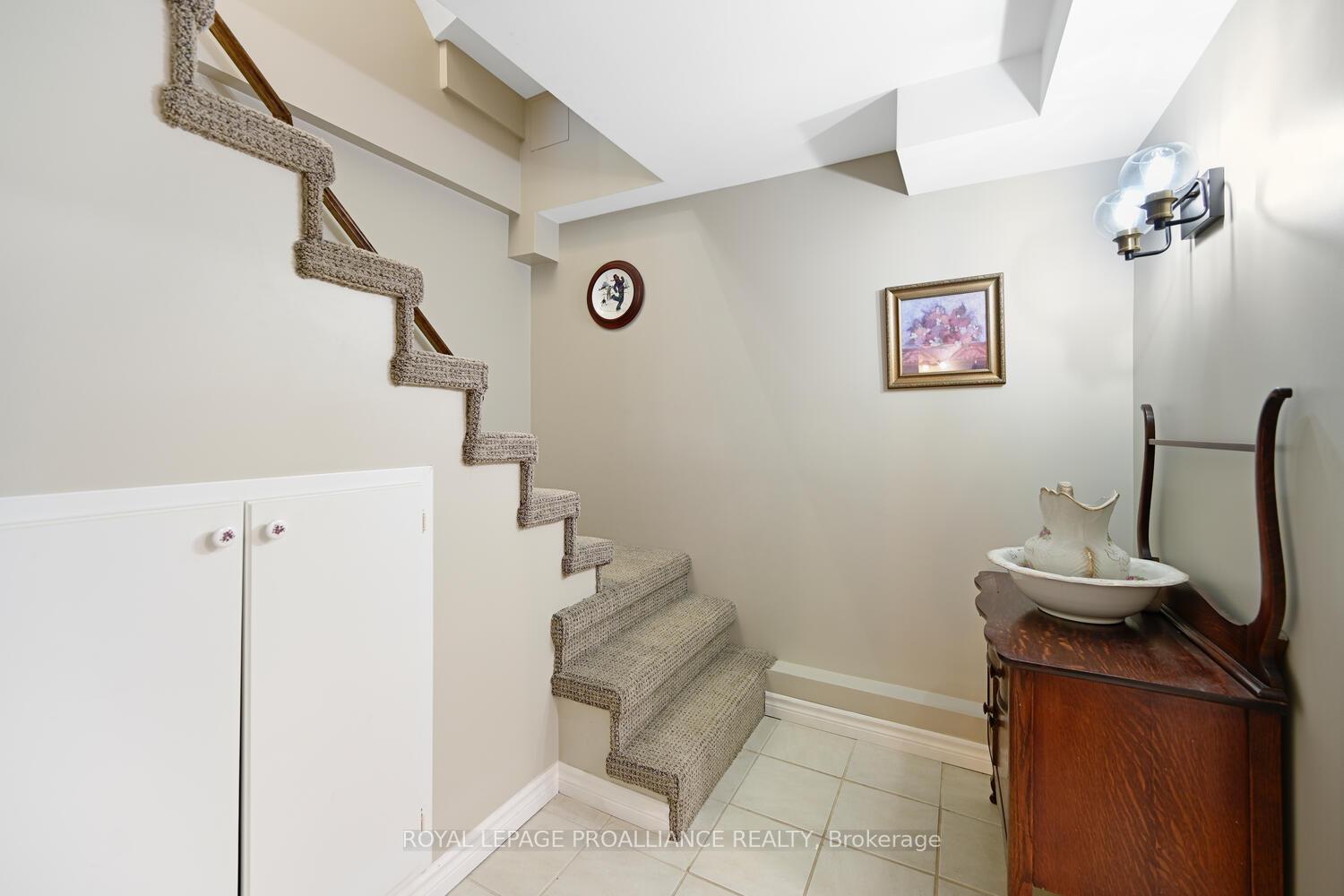 Photo 27 of 825 Joseph Street, Edwardsburgh/Cardinal, Town of Cardinal — HOMEH