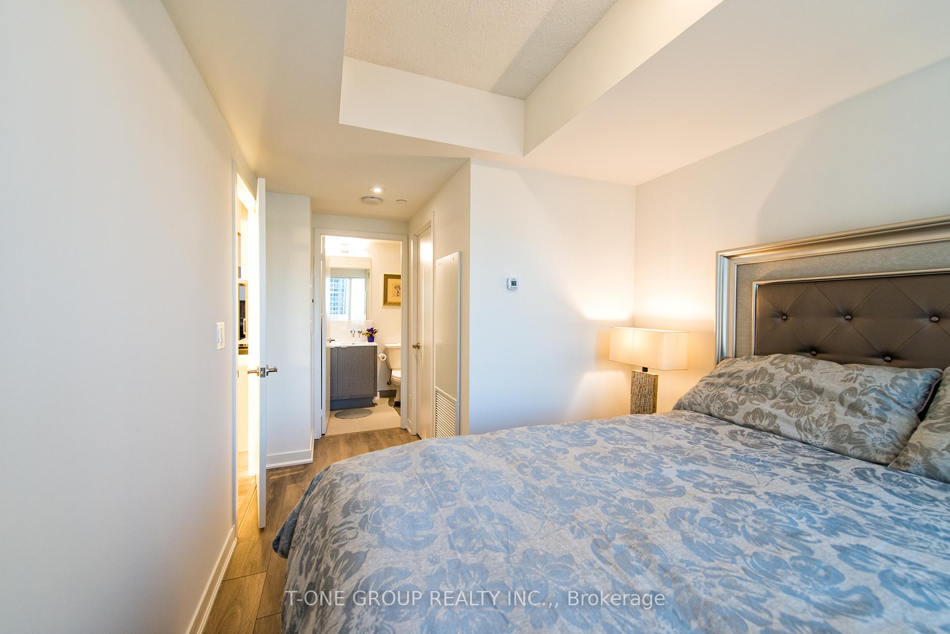 Photo 9 of Unit 2610, 88 Harbour Street, Toronto, Waterfront Communities — HOMEH