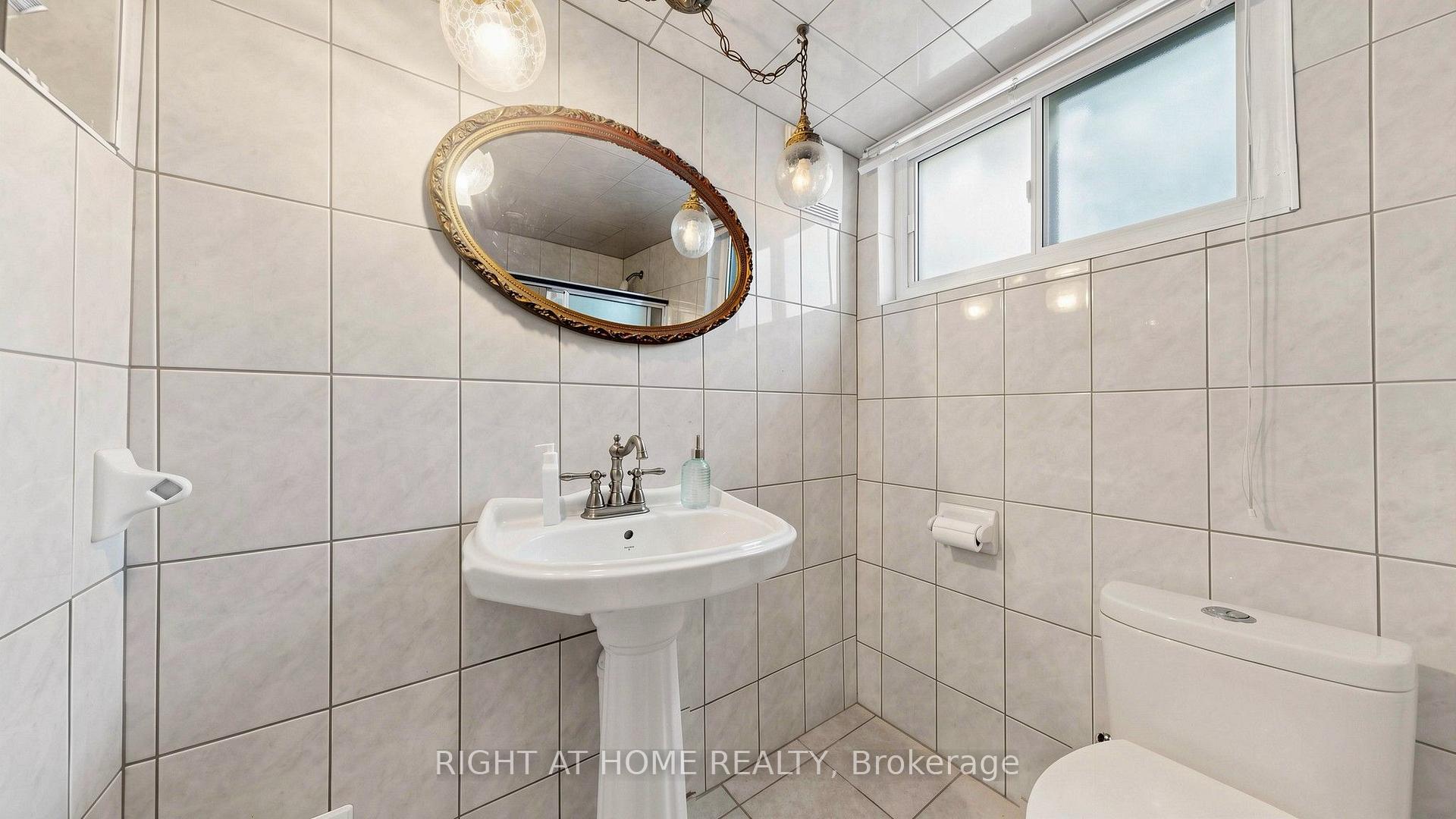 Photo 30 of 22 Brigham Court, Etobicoke, Elms-Old Rexdale — HOMEH