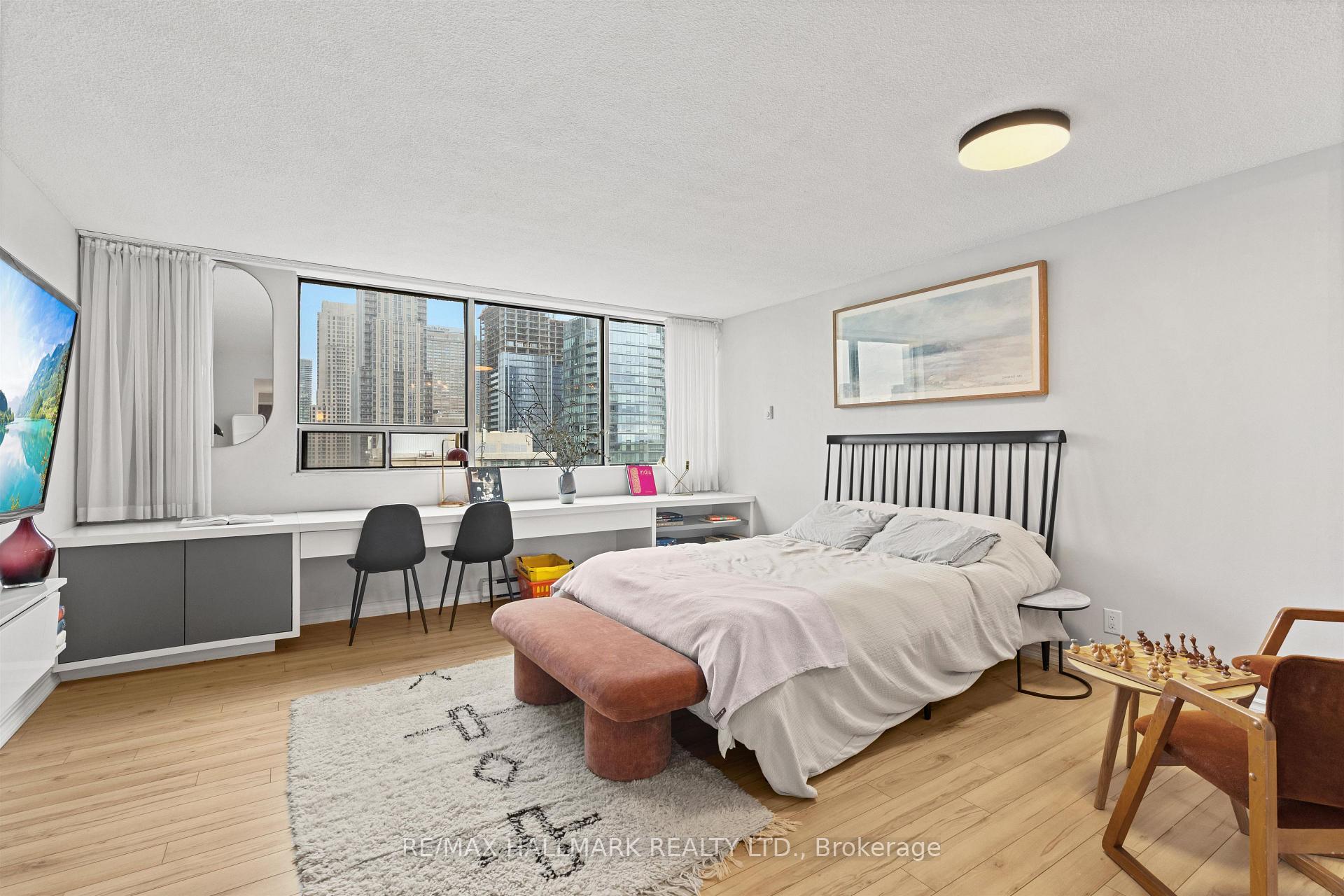 Photo 1 of Unit 1603, 914 Yonge Street, Toronto, The Annex — HOMEH