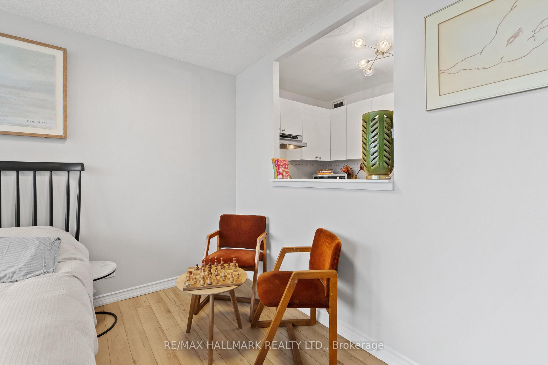 Photo 14 of Unit 1603, 914 Yonge Street, Toronto, The Annex — HOMEH