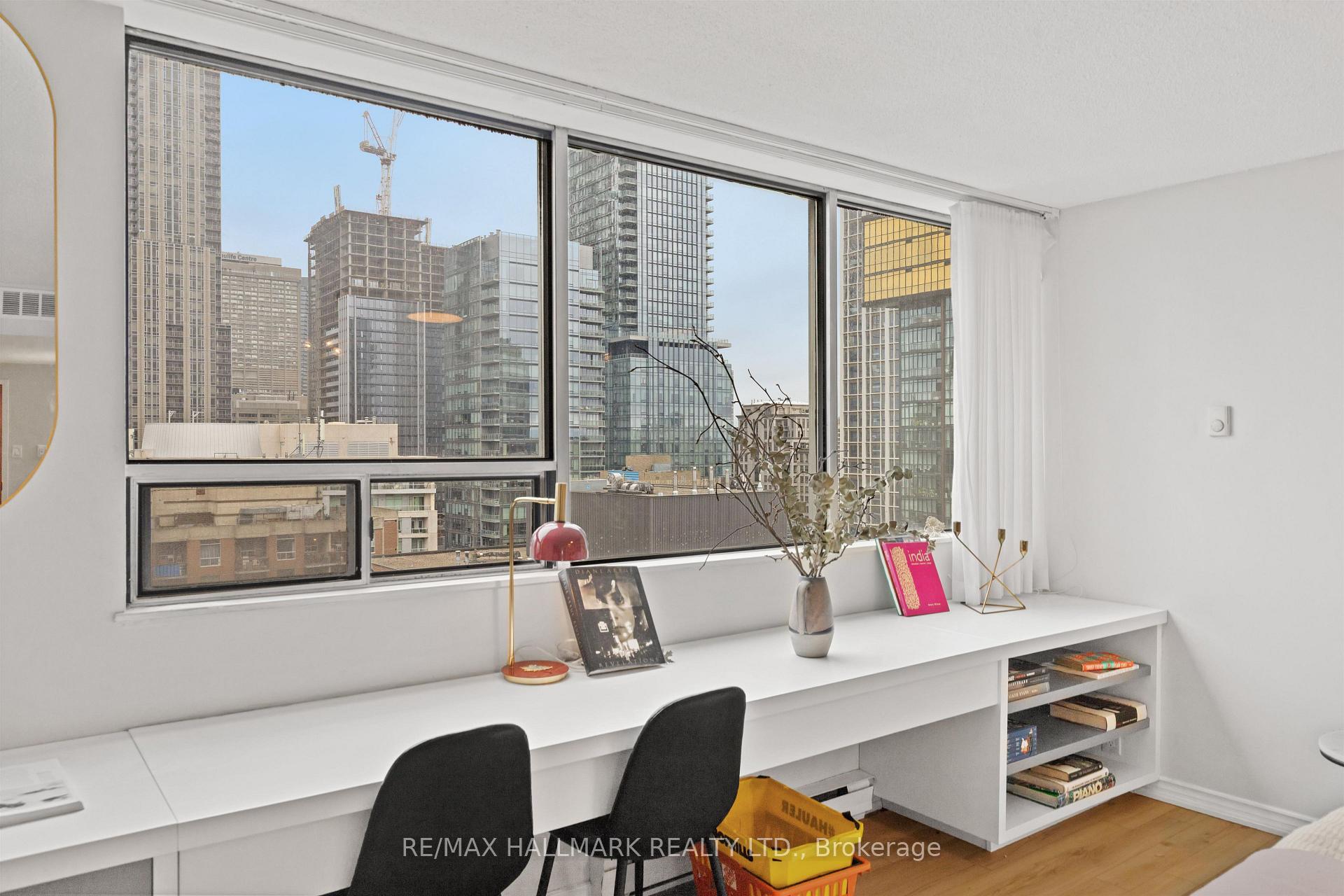 Photo 20 of Unit 1603, 914 Yonge Street, Toronto, The Annex — HOMEH