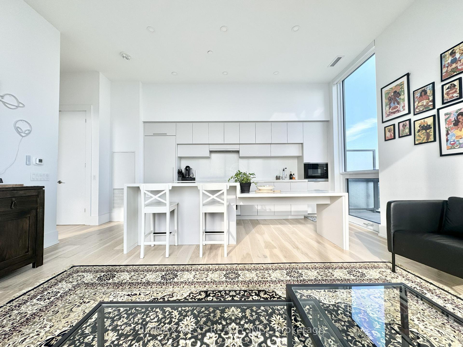 Photo 12 of Unit 4603, 39 Roehampton Avenue, Toronto, Mount Pleasant West — HOMEH